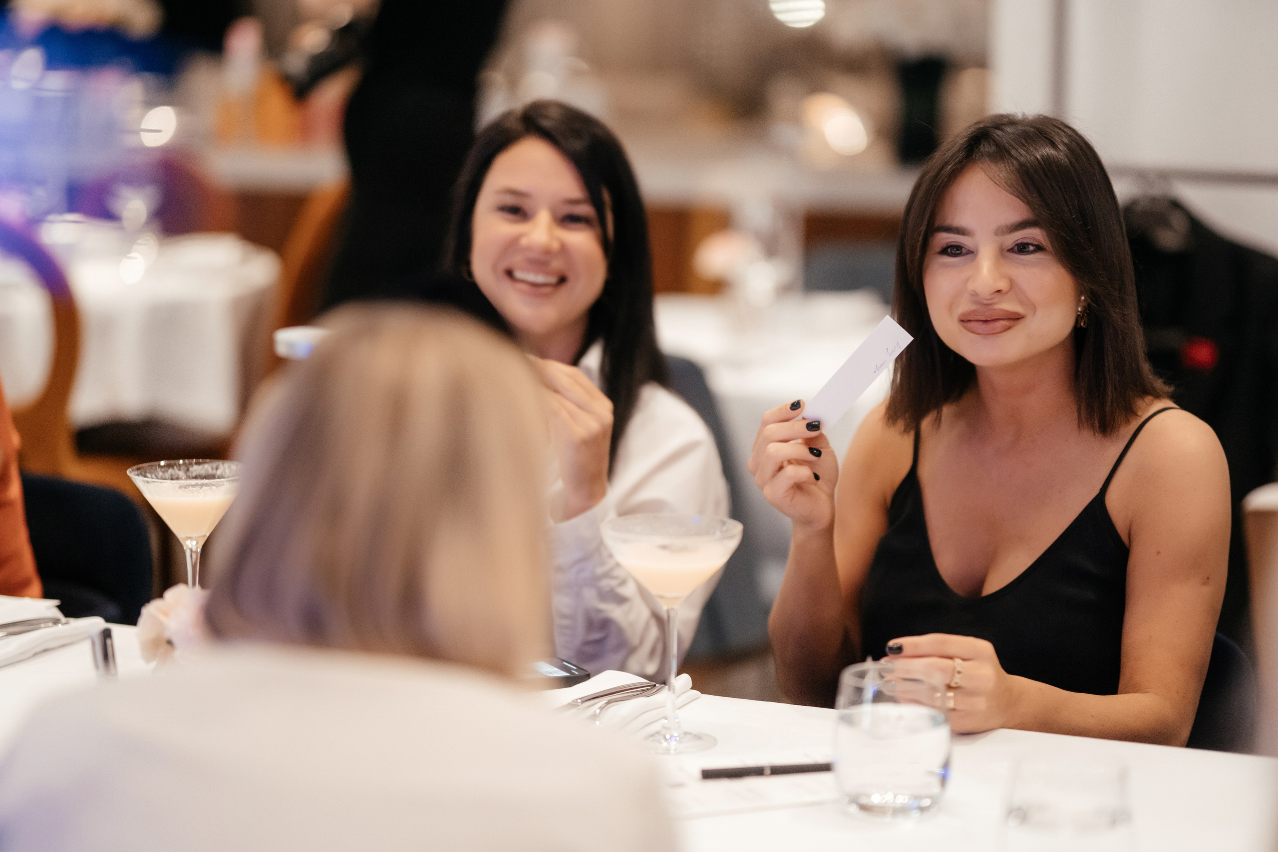 Коктейльно-парфюмерный вечер. BENUAR Restaurant