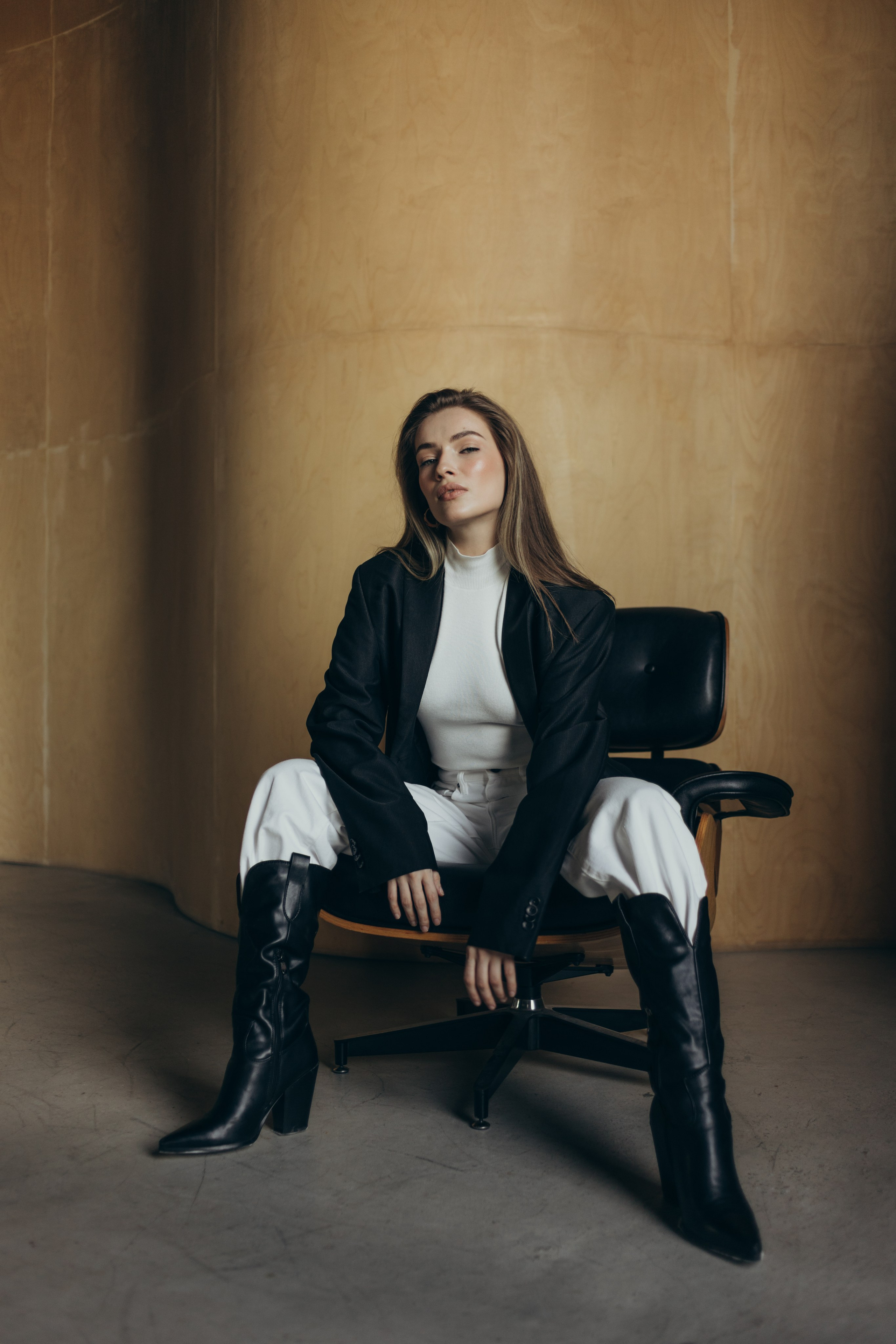 Брутальная женственность. Фотограф в Краснодаре Евгения Михаевич