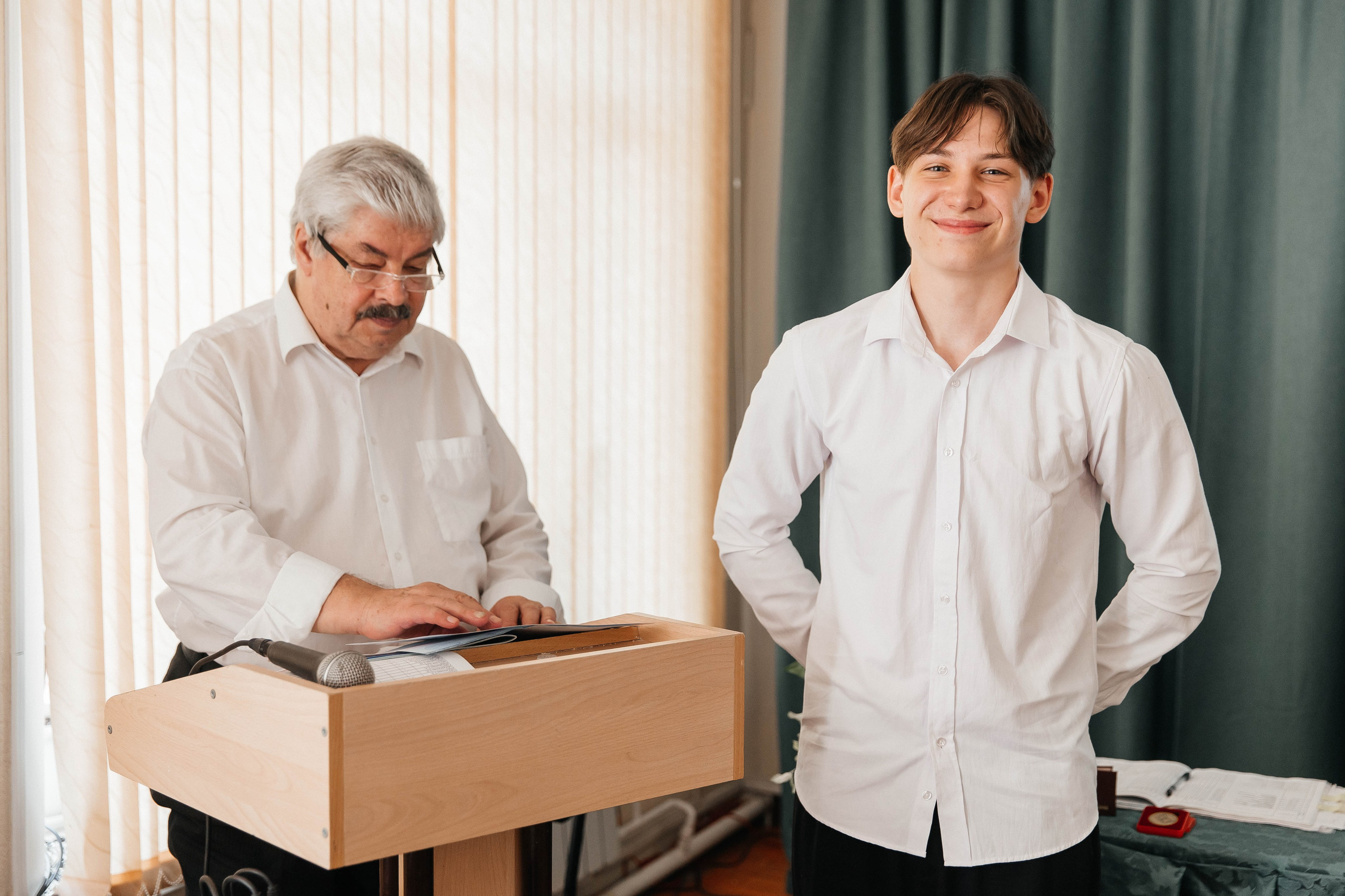 Гимназия Пеленг. _Carpe diem_