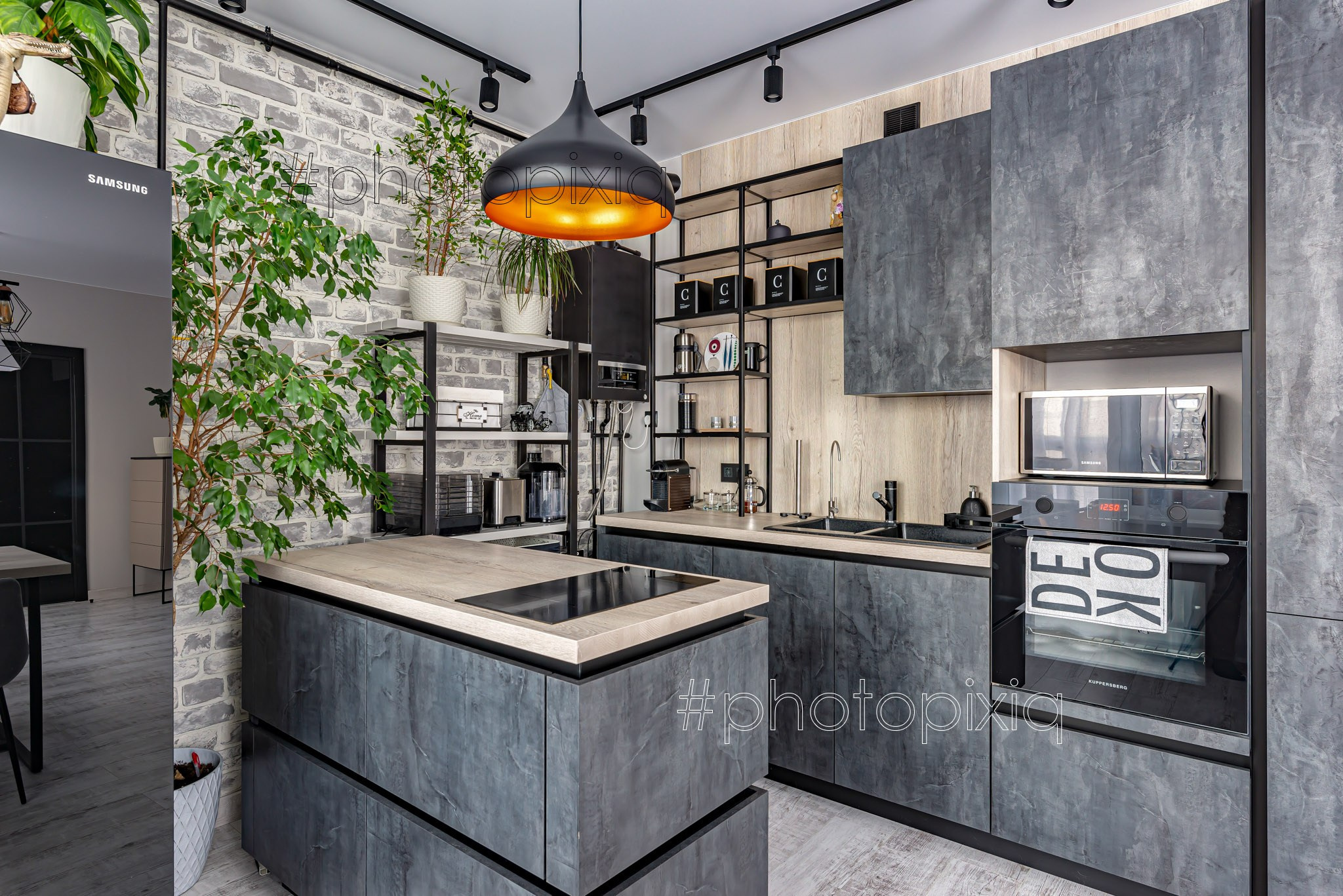 Интерьерный фотограф Кузнецов Сергей — квартира евротрешка фото для продажи в посёлке САМПО