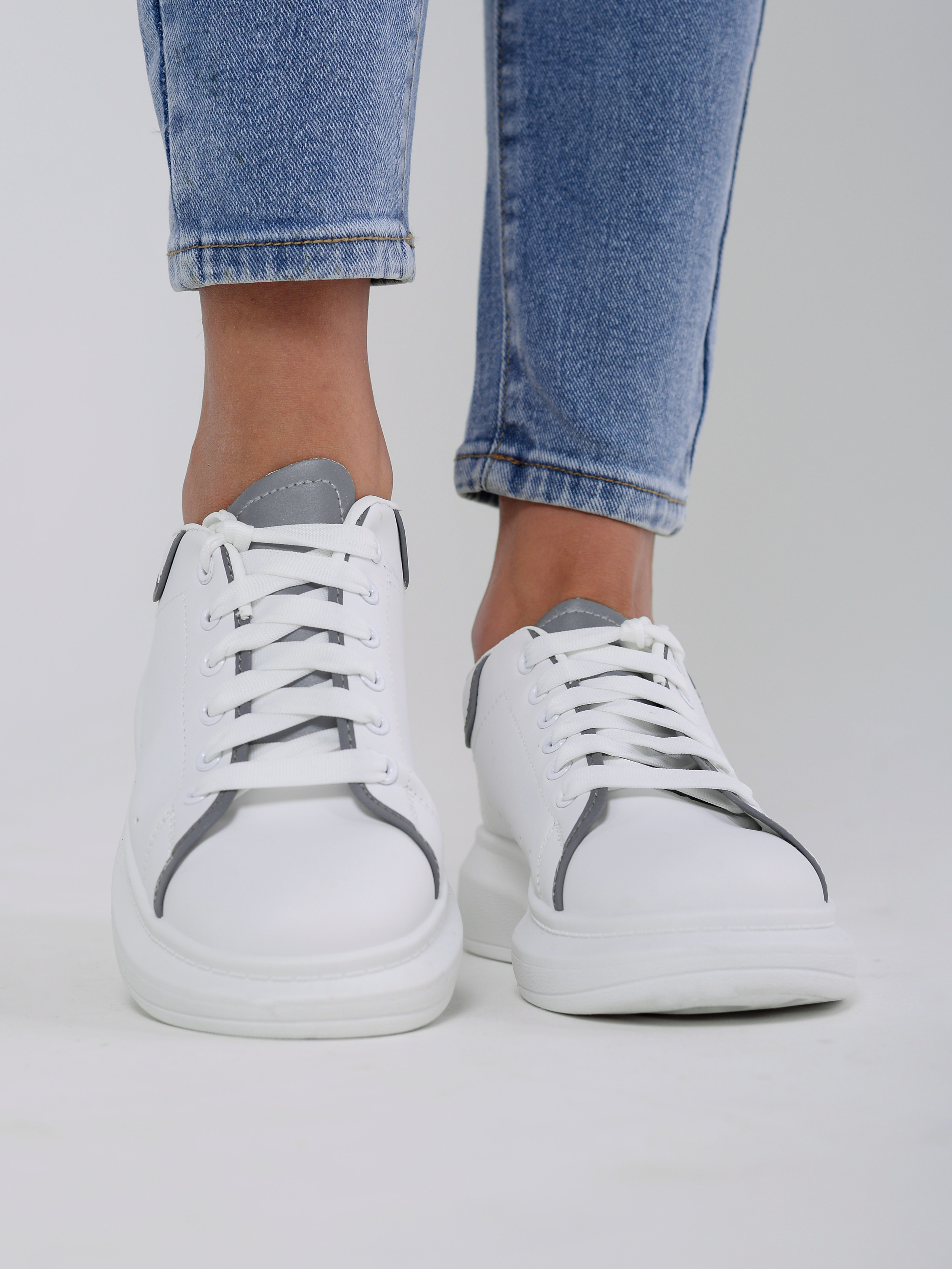 Съемка обуви. Фотограф | Фотосессии для маркетплейсов