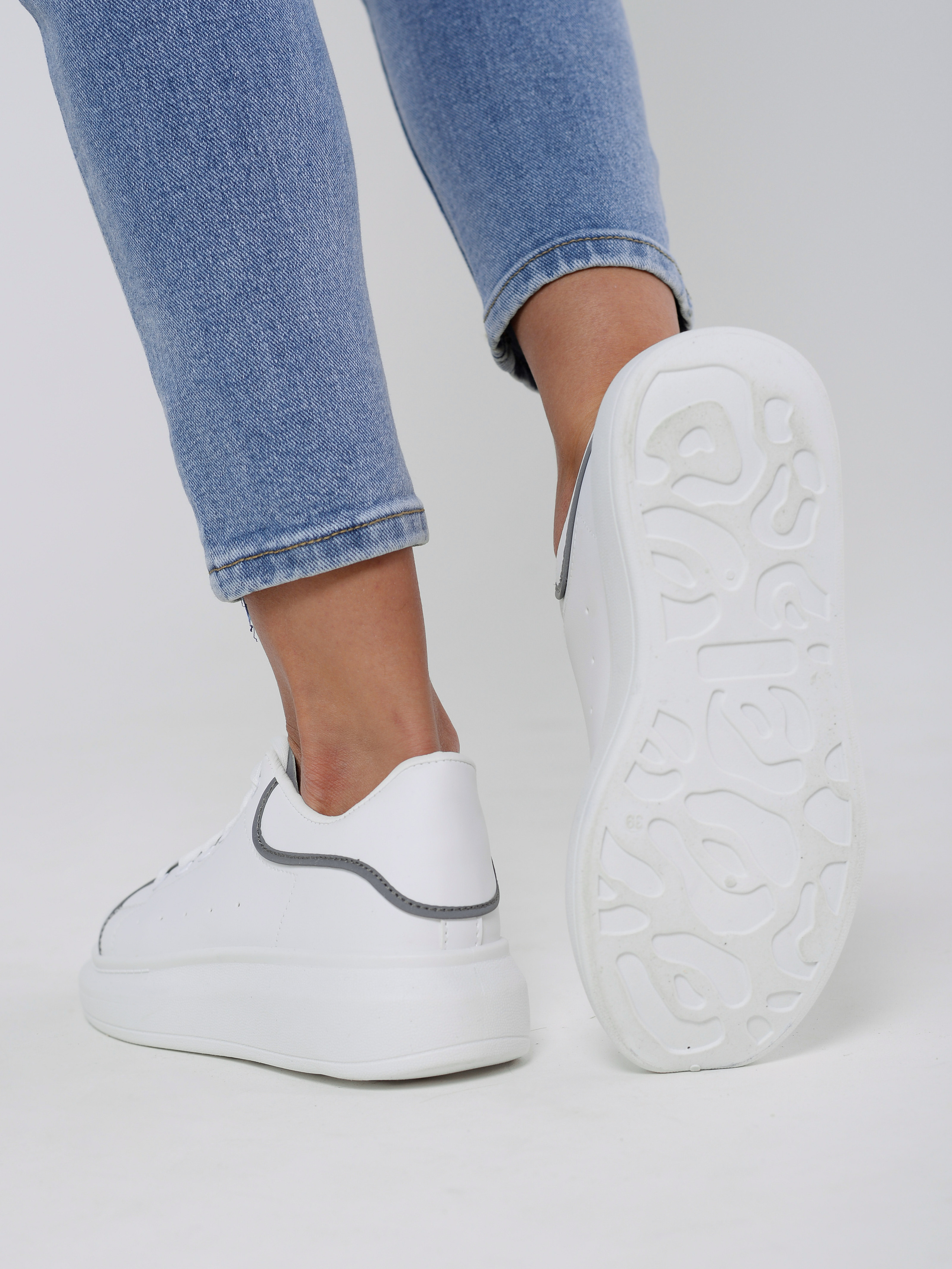 Съемка обуви. Фотограф | Фотосессии для маркетплейсов