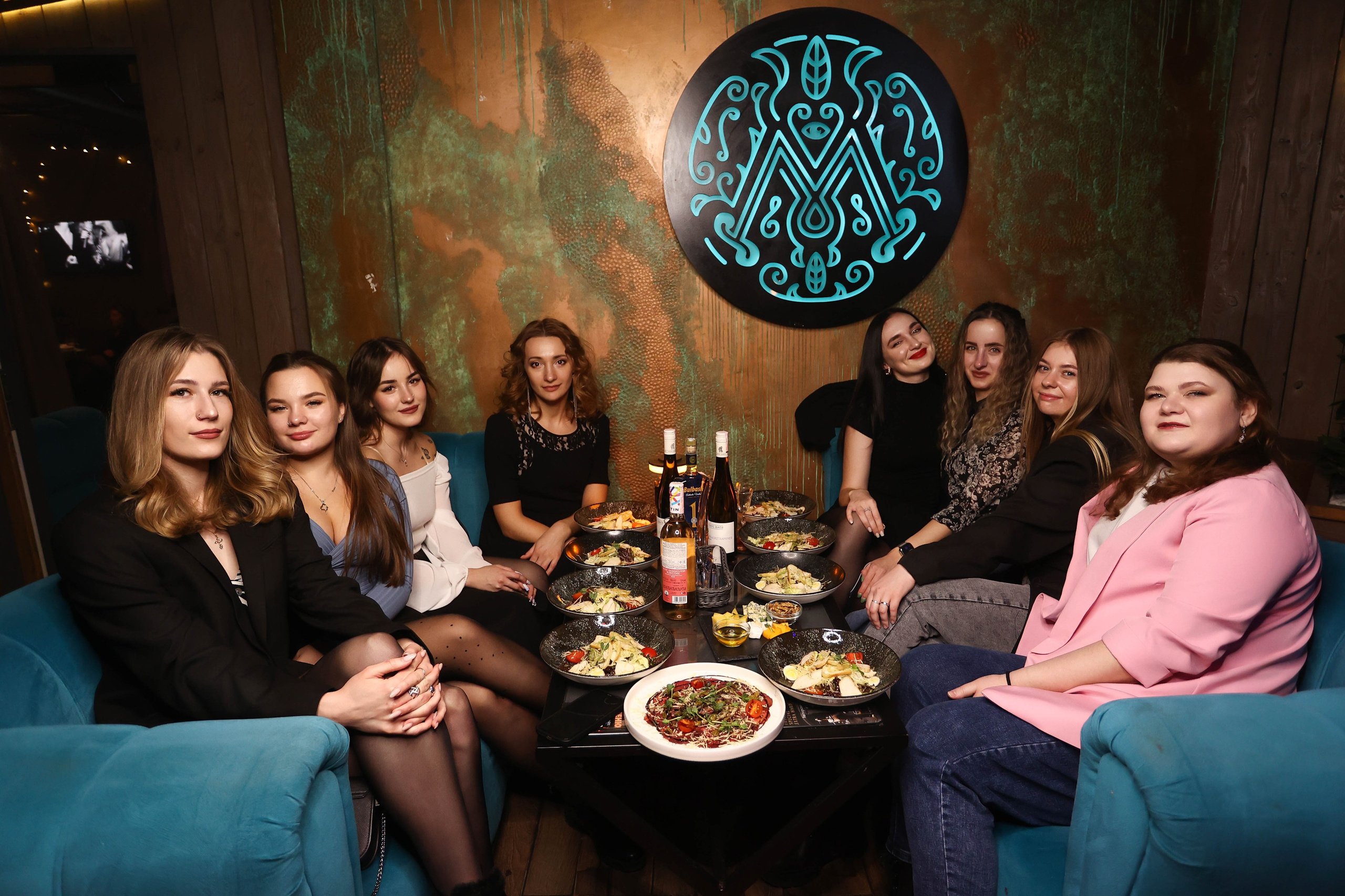 22/12/23 Новогоднее караоке в Мята Спортивная. Мята Спортивная — Кальянная, караоке, бар в Минске