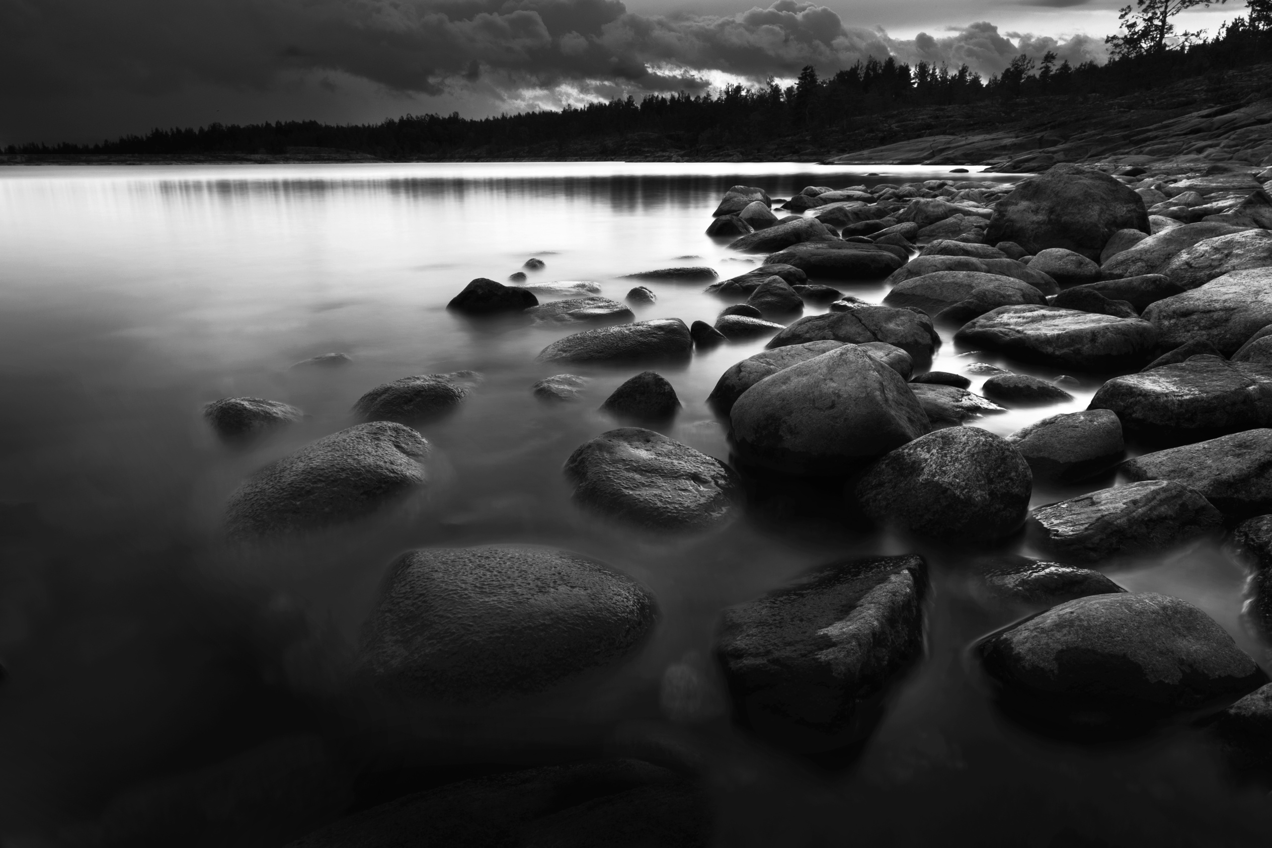 Travel in BW. Moscow street photography workshops and photo tourism