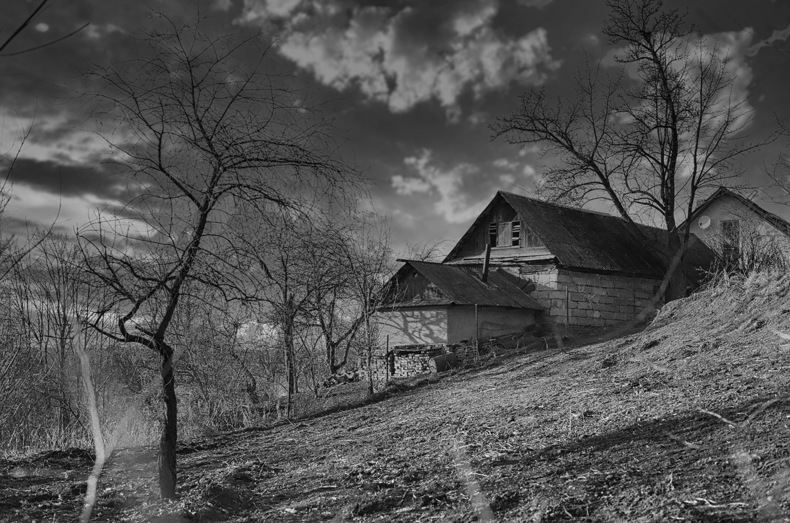 Travel in BW. Moscow street photography workshops and photo tourism