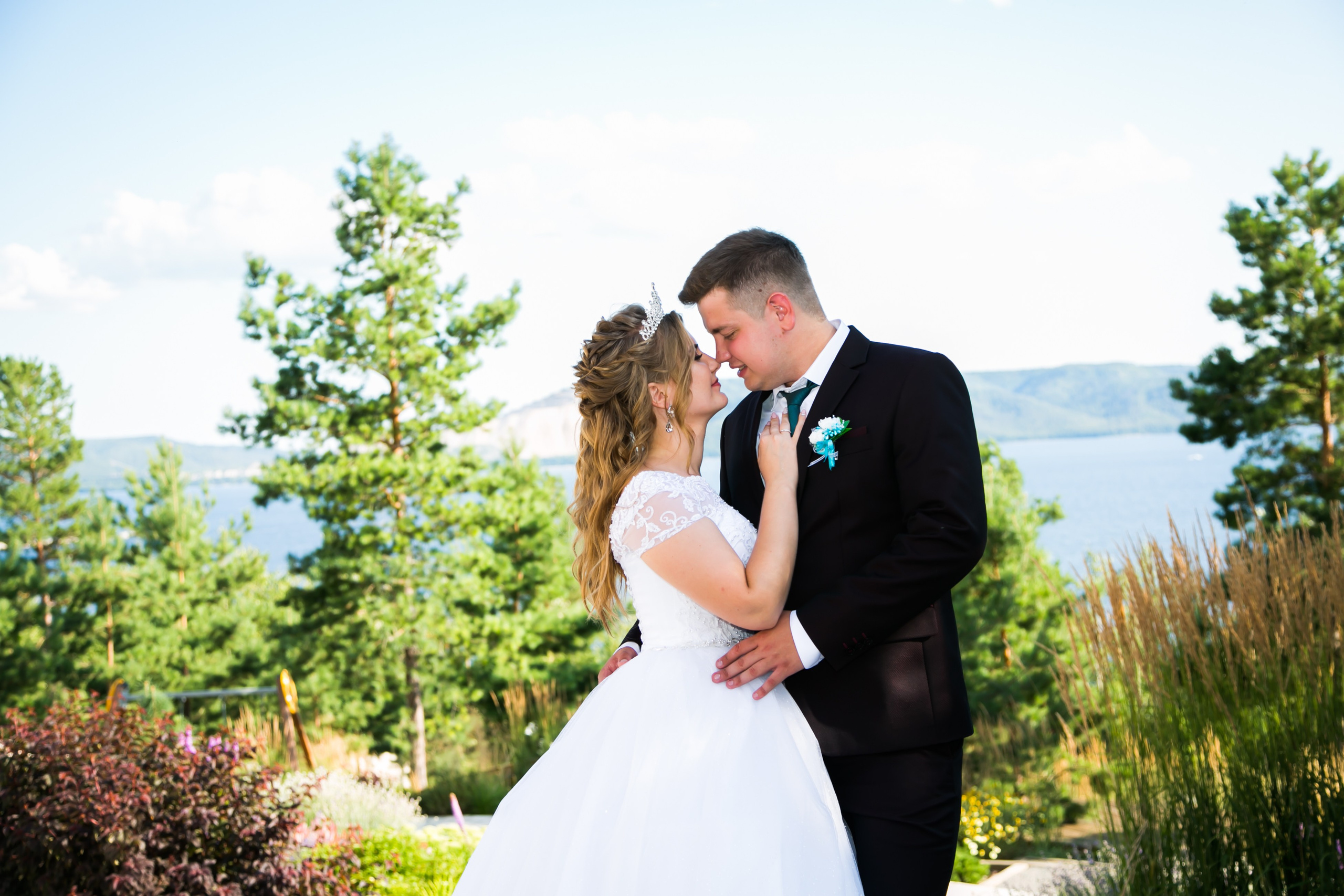 Свадебная фотосессия в Тольятти. Свадебный фотограф, видеограф в Самаре, Самарской области. Видеосъемка