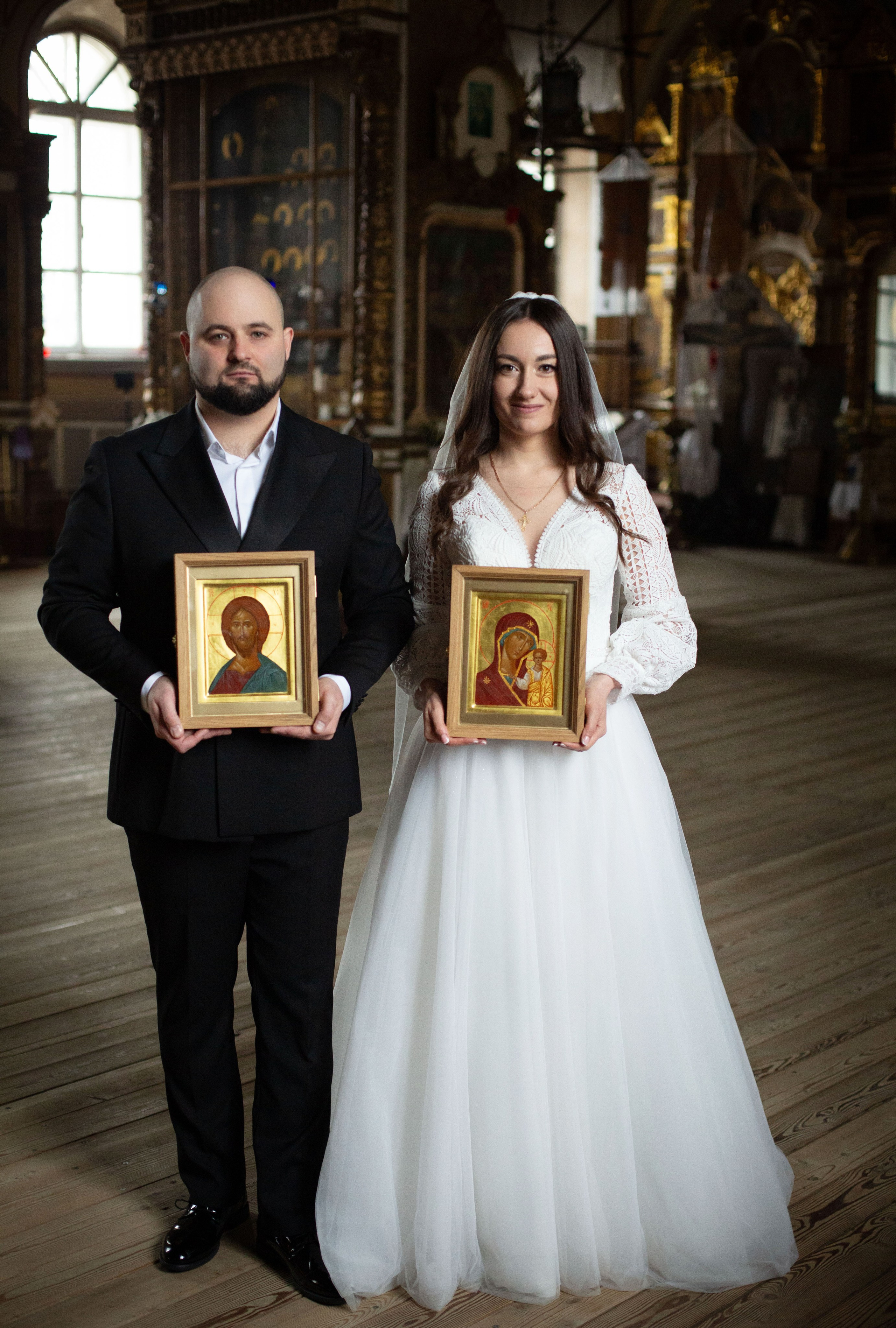 Венчание Дмитрий и Елена Воскресенский храм. Семейный и детский фотограф Анна Петракова