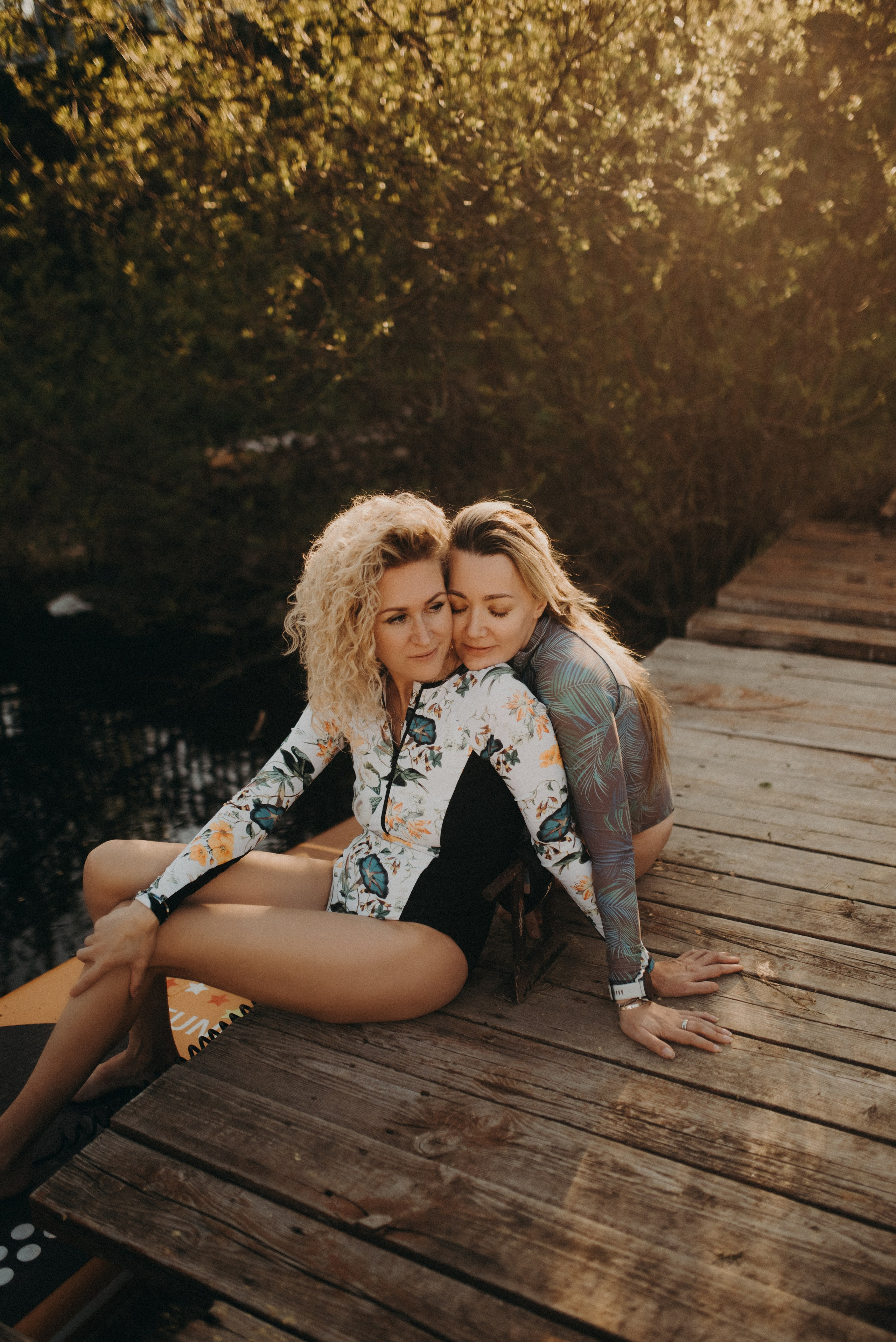 Шалаш среди леса. Главная