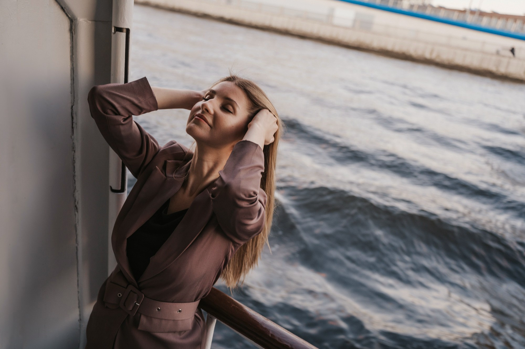 Прогулки на теплоходе. Фотограф Сергей Лукьяненко