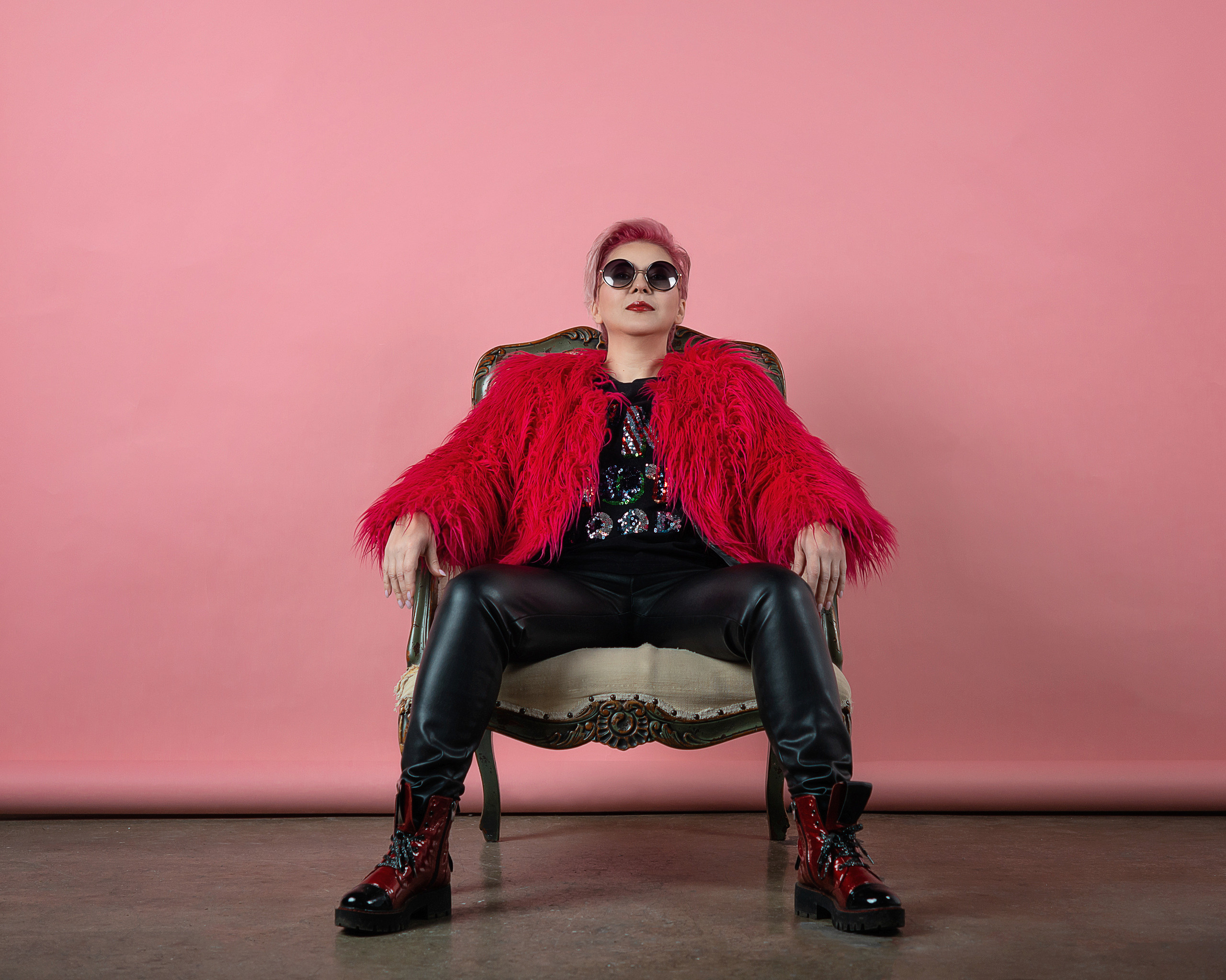 Lady in Red. Svetlana Lapina, portrait photographer, San Francisco