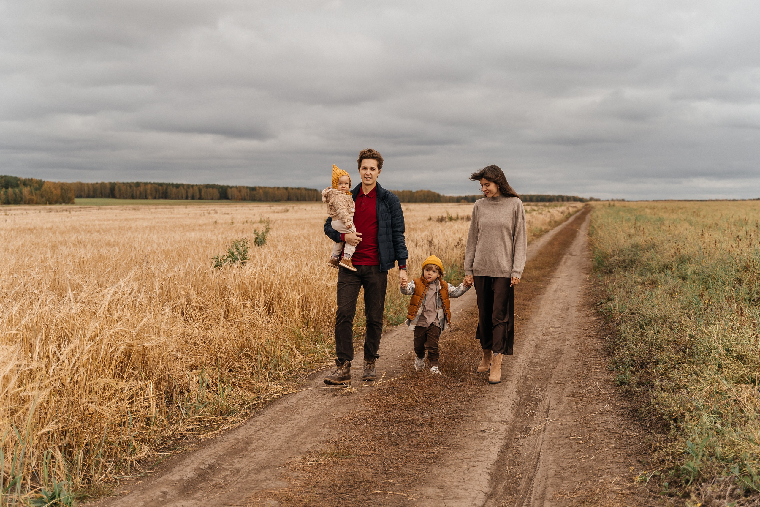 Саша, Женя, Лёва и Марта. Волик Мария