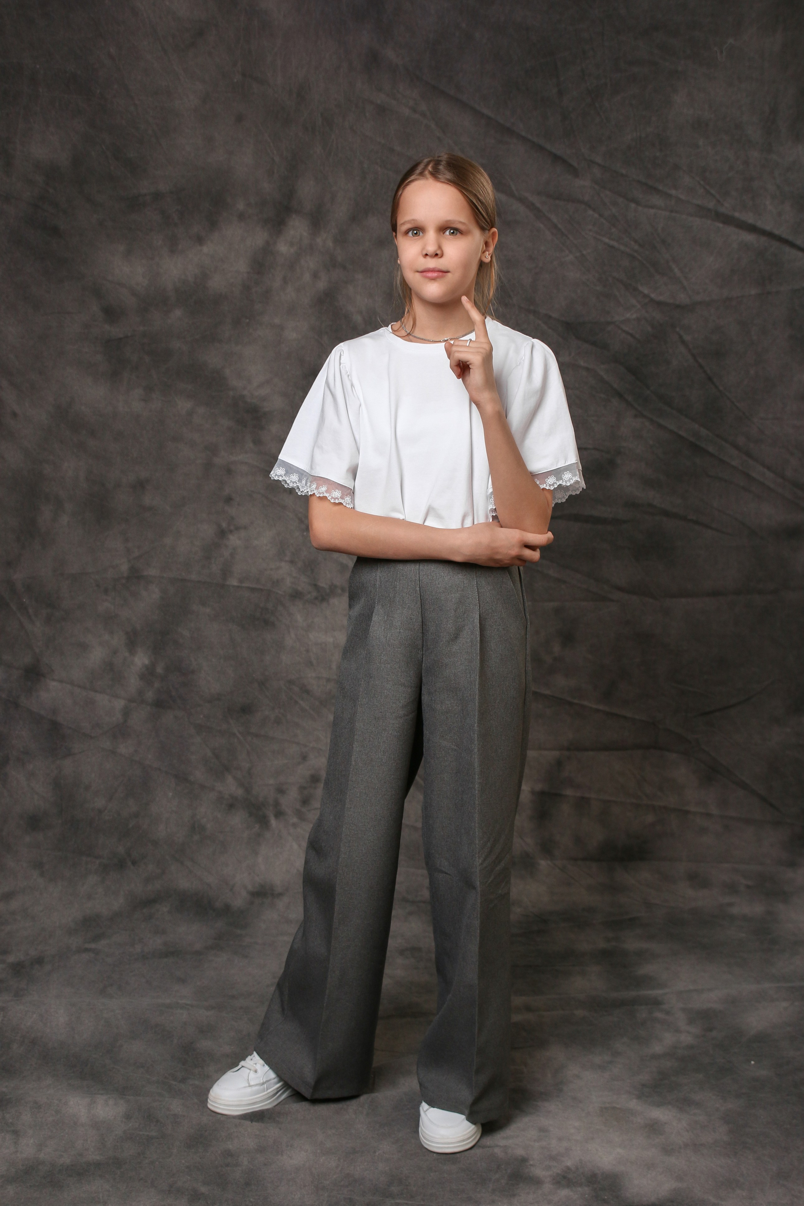 Выпускной фотоальбом "Портрет". Выпускные альбомы в Тюмени для школ, садов, вузов спортивных секций