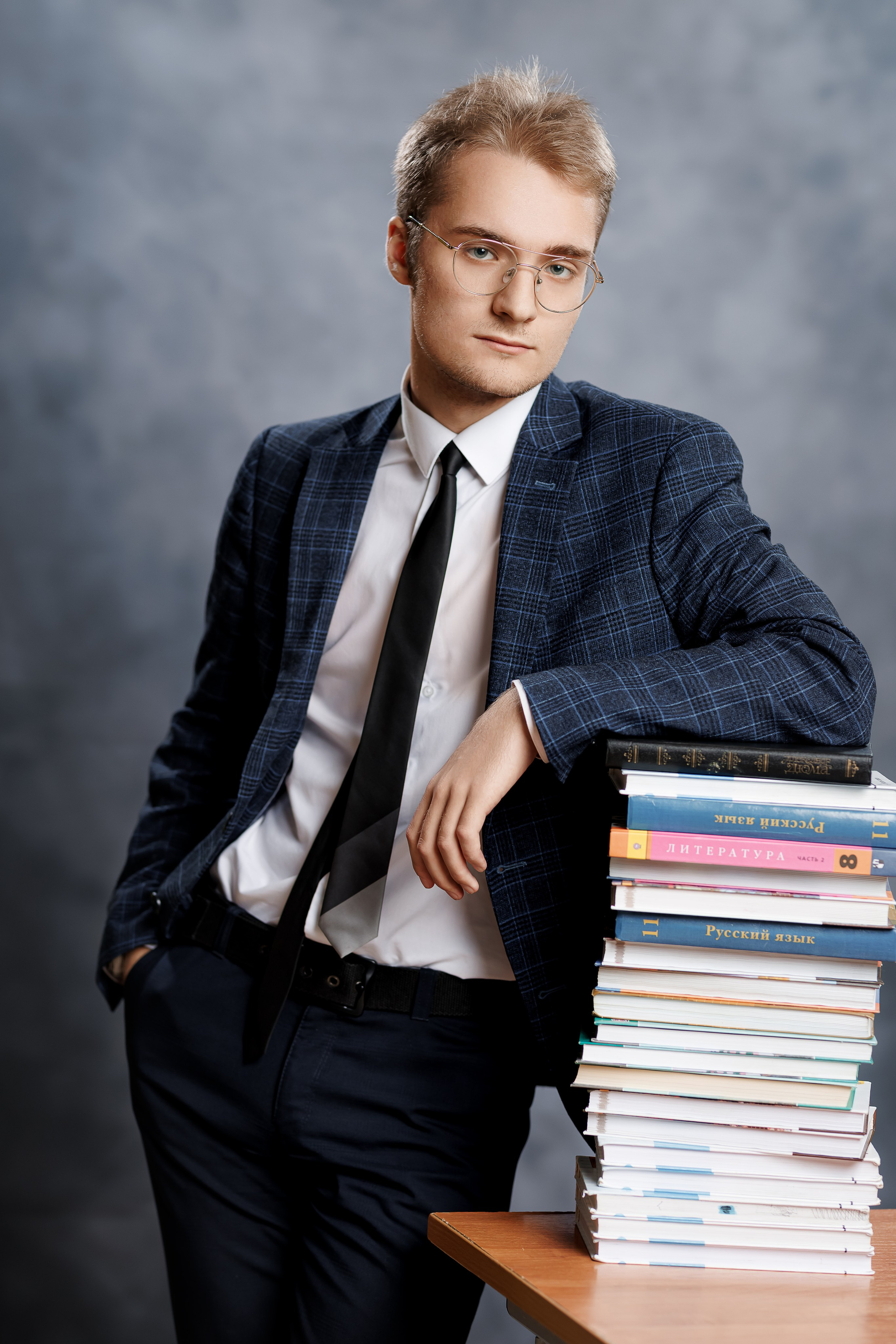 Портреты на однотонном фоне. Семейный и детский фотограф Комина Елена, Власиха, Одинцово