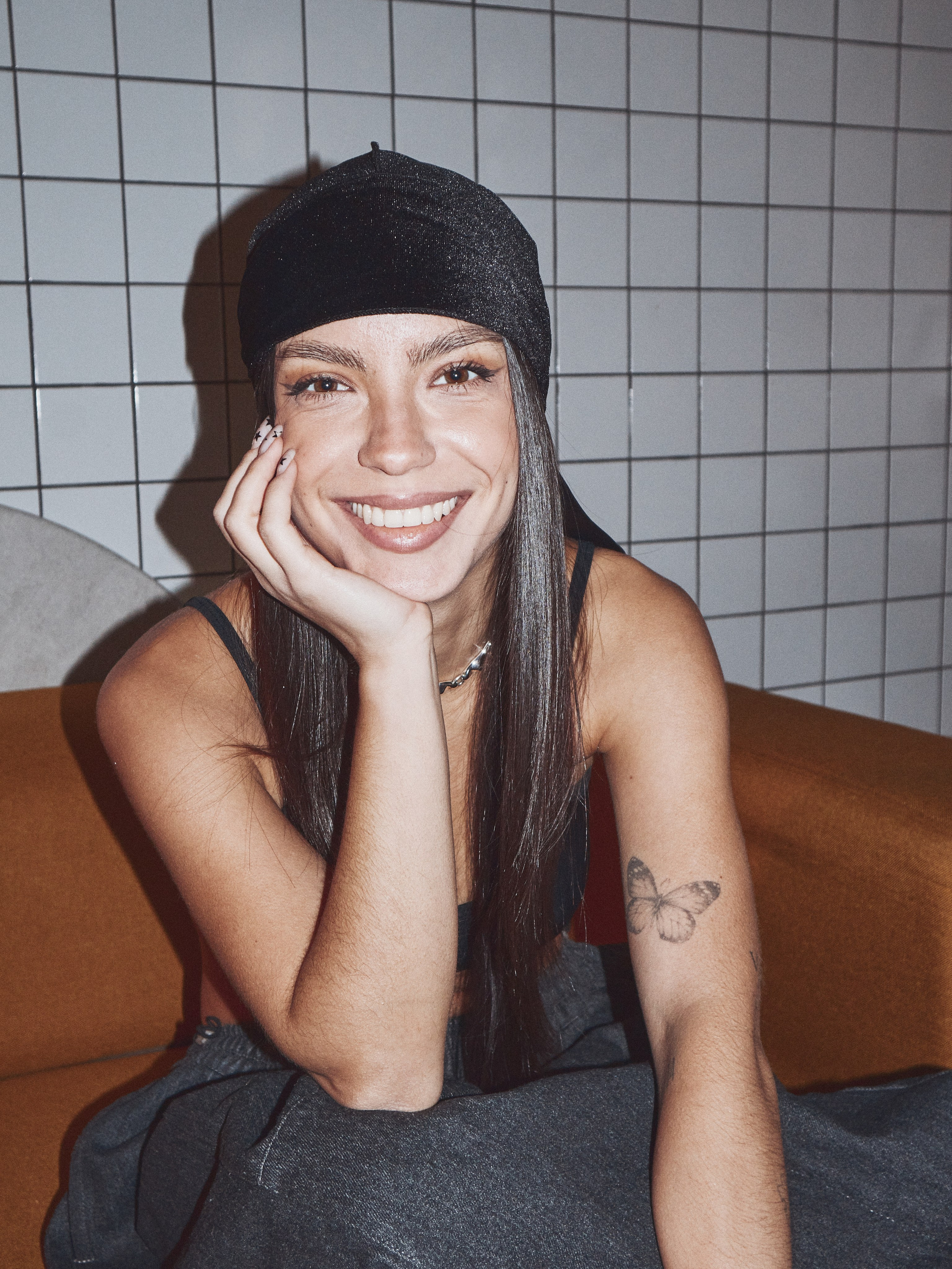 Комплексная услуга "под ключ": организация съемки каталога одежды от стилизации до готовых фото для маркетплейсов в Москве