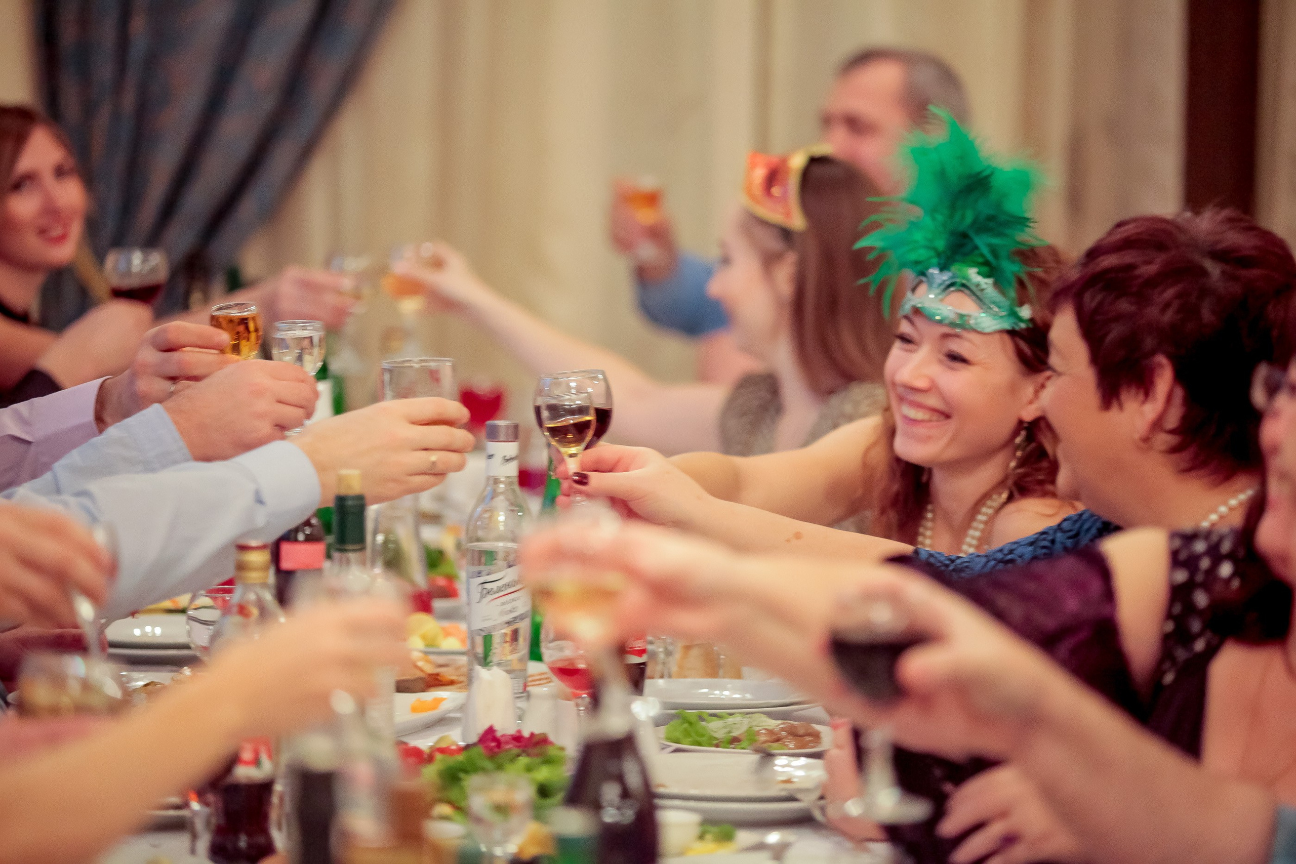 Корпоратив. Max Matvich and Victoria Basova are professionals in their field