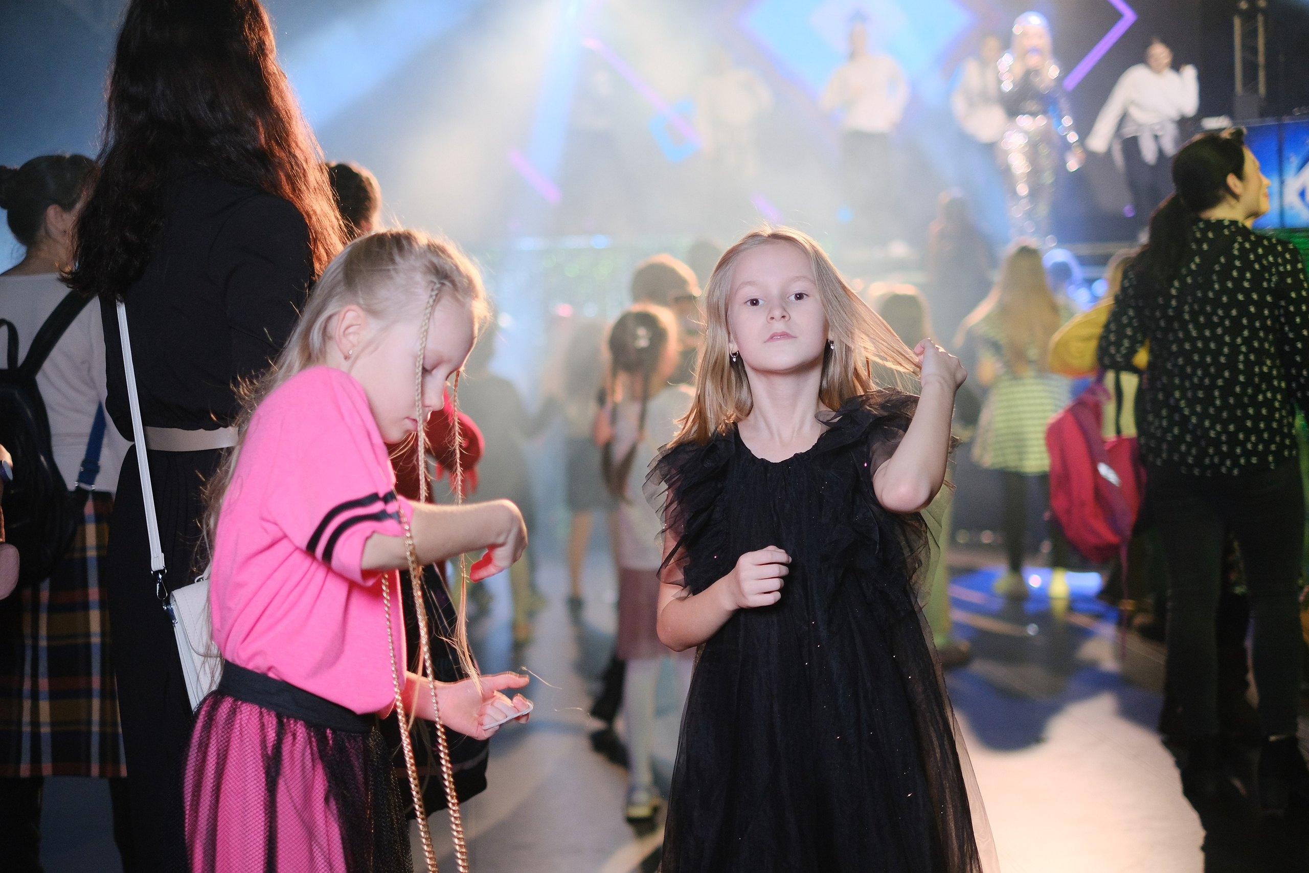 ЁлкаФест в М33 27 декабря 2023 года. Свадебный и репортажной фотограф Денис Ожигин в Краснодаре и Краснодарском крае