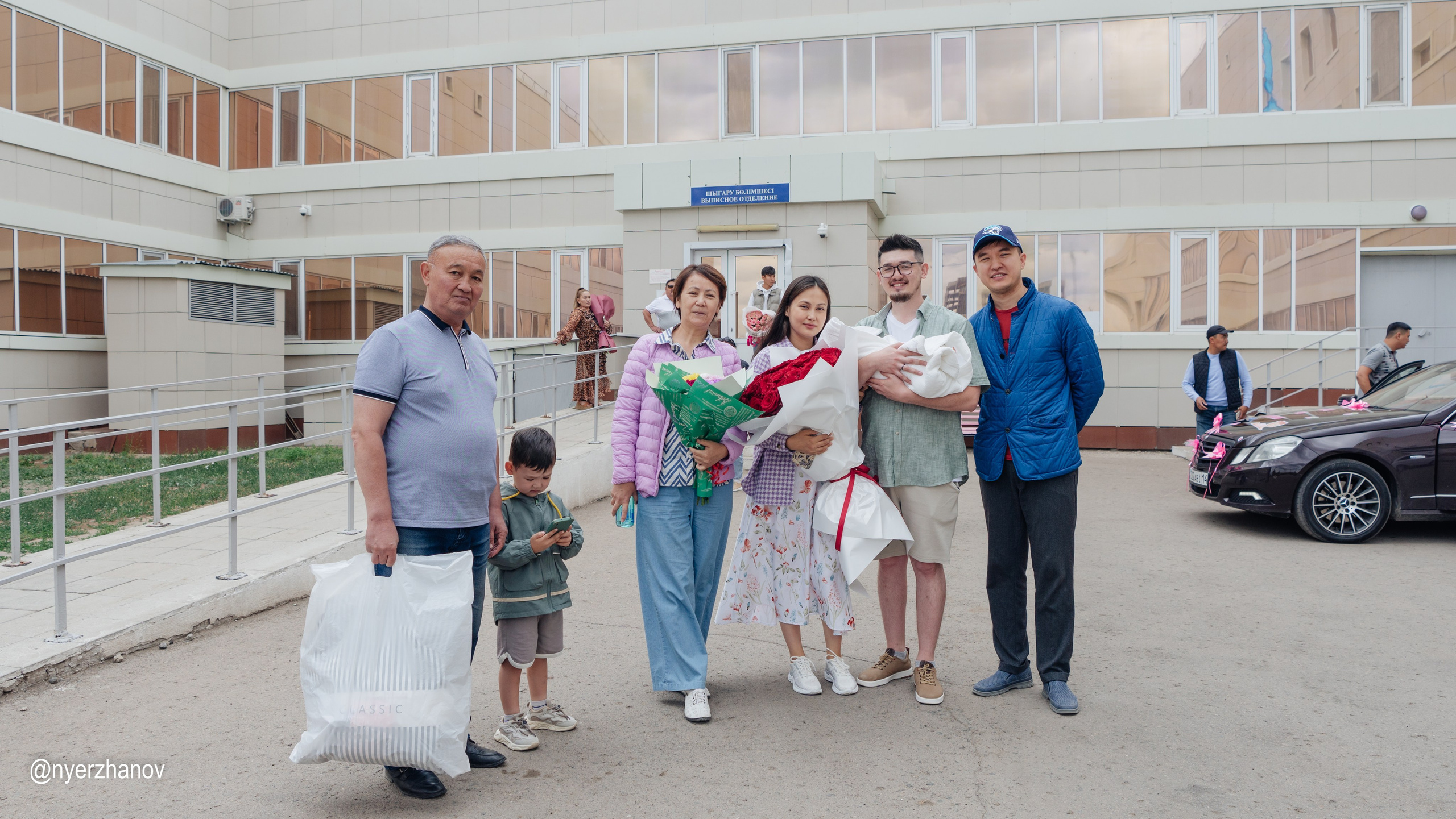 Данелия. Уличный и студийный фотограф в Астане Ержанов Нурасыл