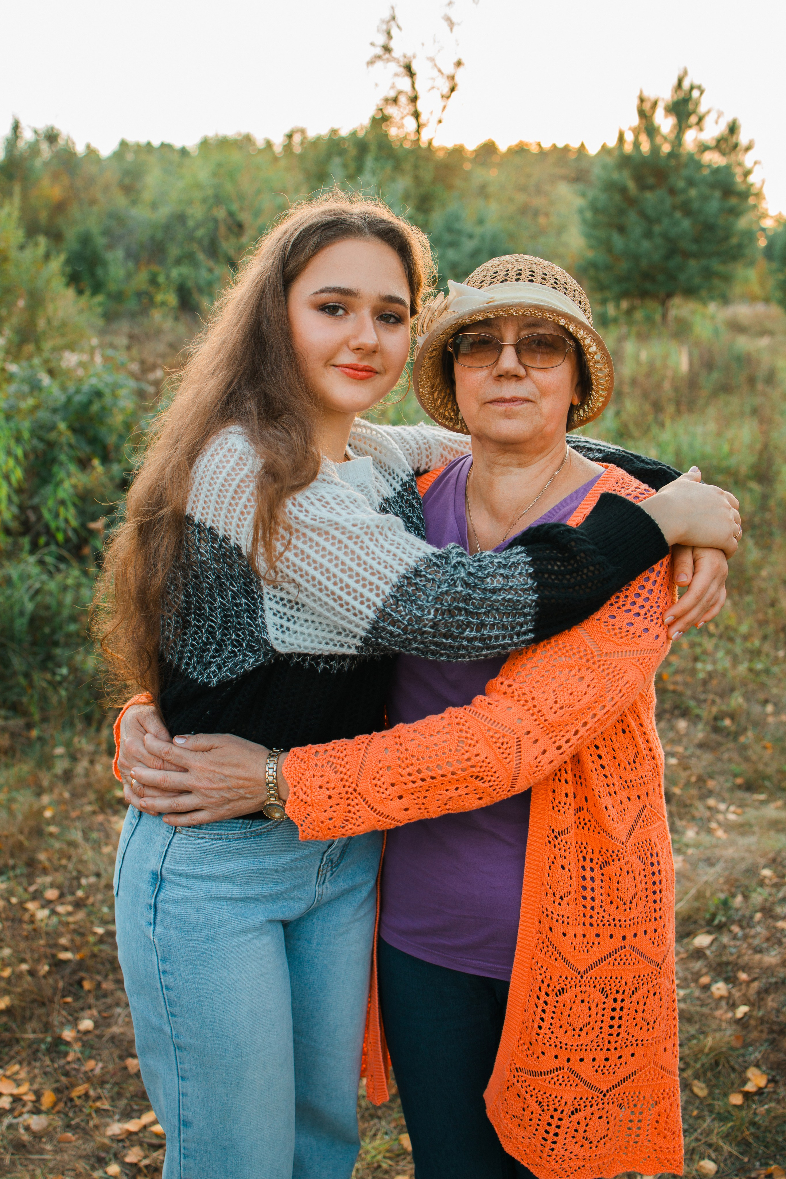 Осенняя фотосессия для выпускных альбомов 11 классов в Тарусе 2025 год. Выпускные альбомы в Серпухове