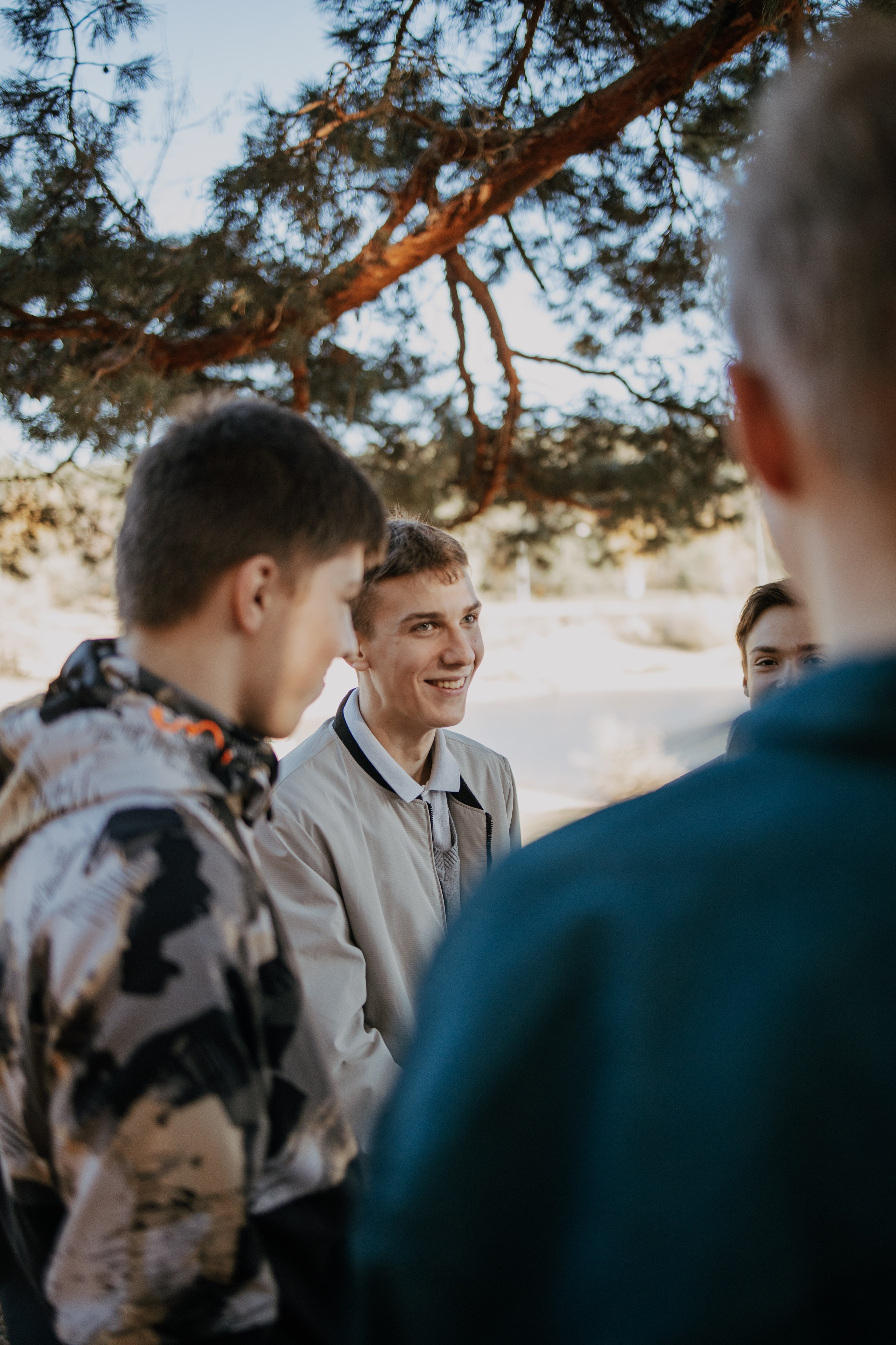 Фотосессия пикника для 11 класса. Выпускные альбомы в Серпухове