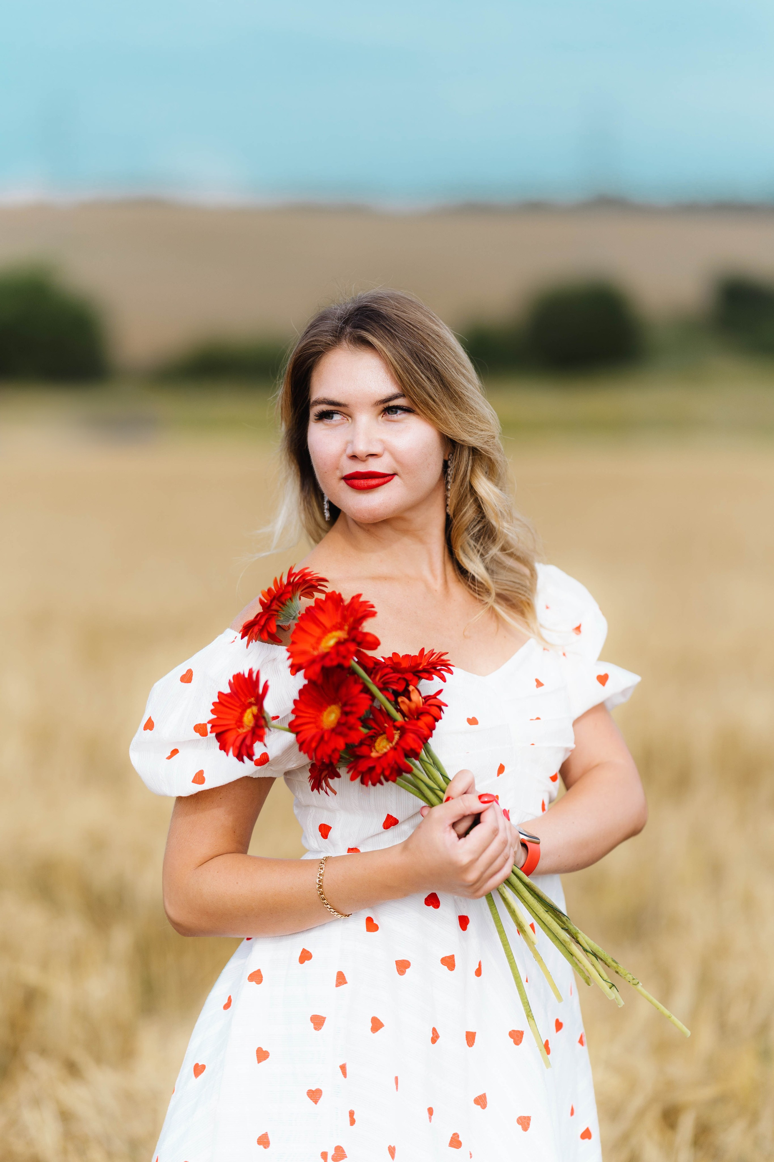 Елена, Сергиев Посад, пшеничное поле. Наталья Дукалова фотограф Щелково Королев Пушкино Москва Балашиха