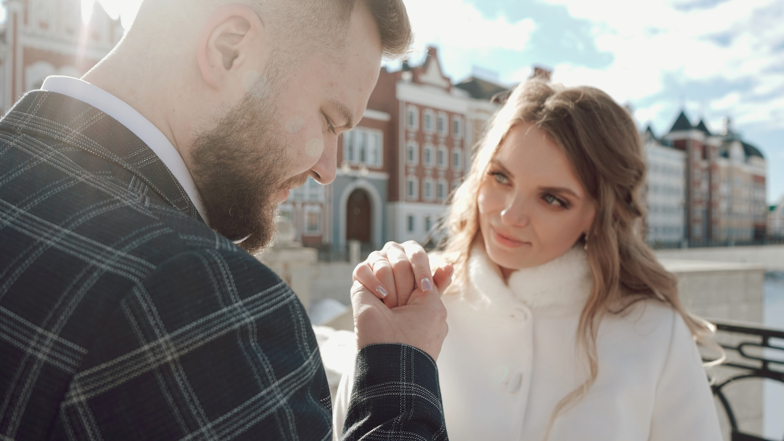 Love. CLIP CREATOR, PHOTOGRAPHER