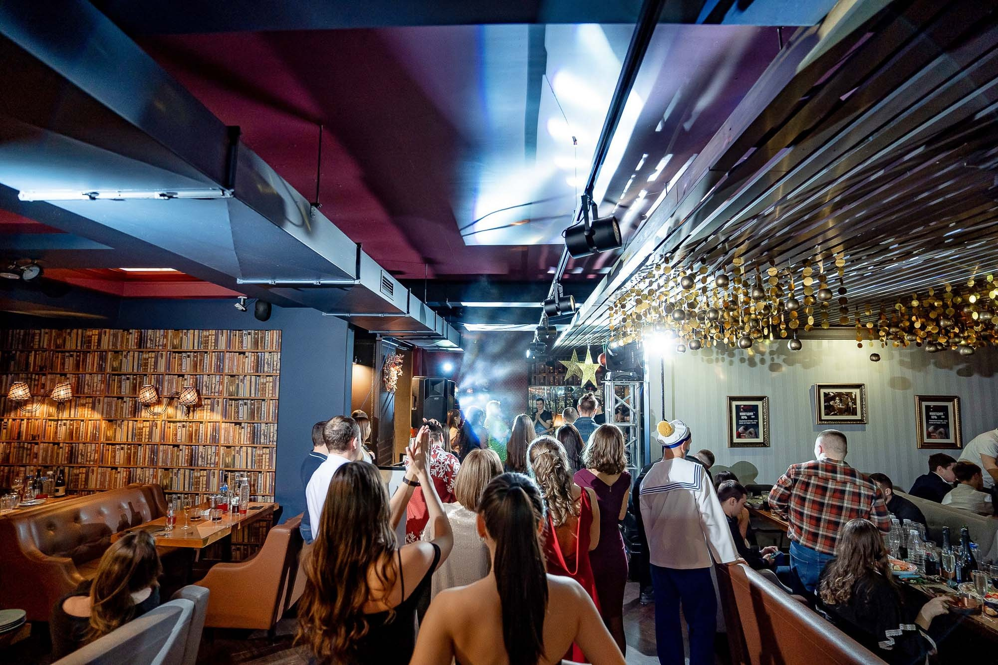 Новый год 2024 в Peoples. Сергей Кошкин. Репортажная и ивент-фотография в Сургуте