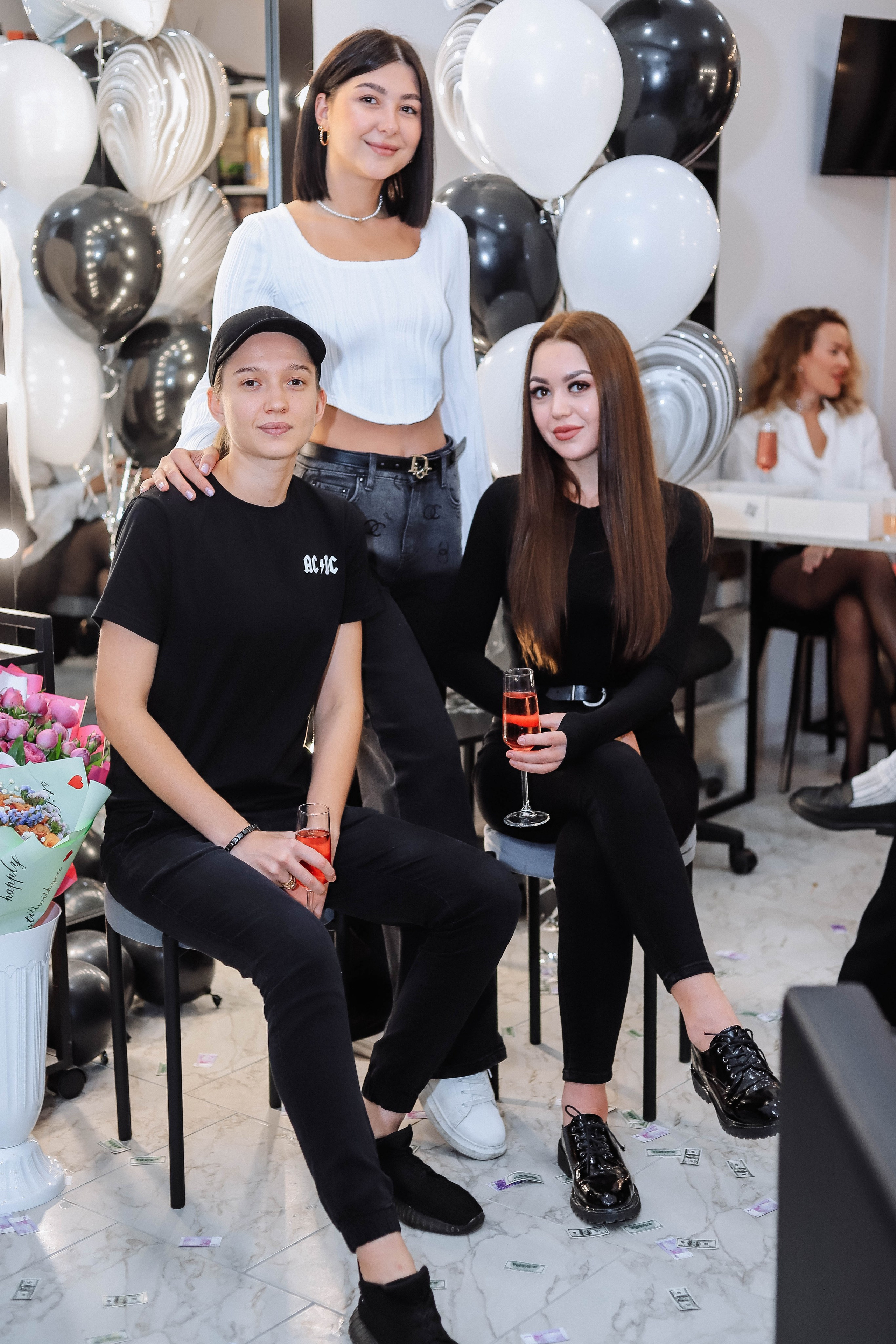 Открытие салона Black&White. Женский/Детский фотограф в Симферополе Вероника Слепогина