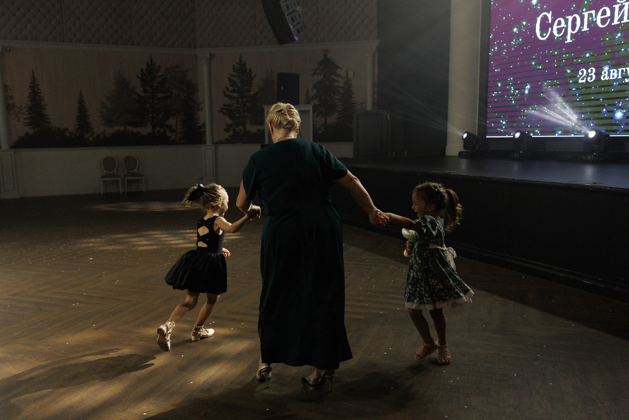 Алёна и Сергей Kedr Hall. Свадебный и семейный фотограф  во Владивостоке Ольга Украинец