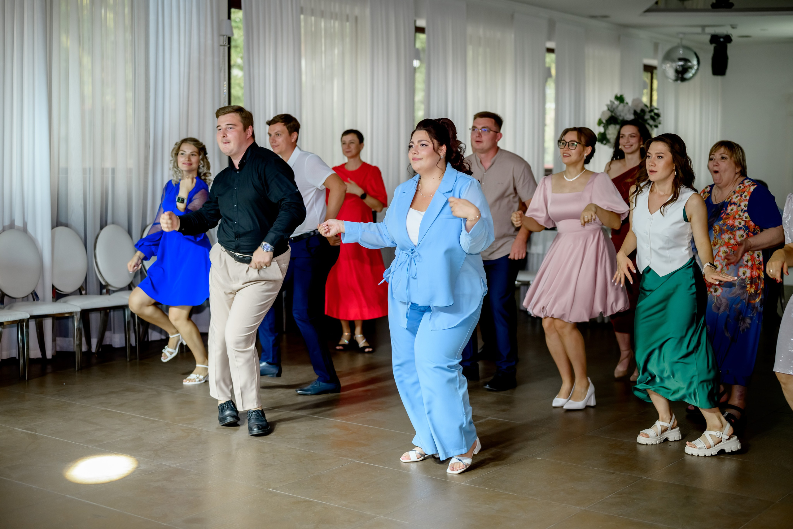 Банкетная часть. Юлия Басня семейный и свадебный фотограф в Донецке