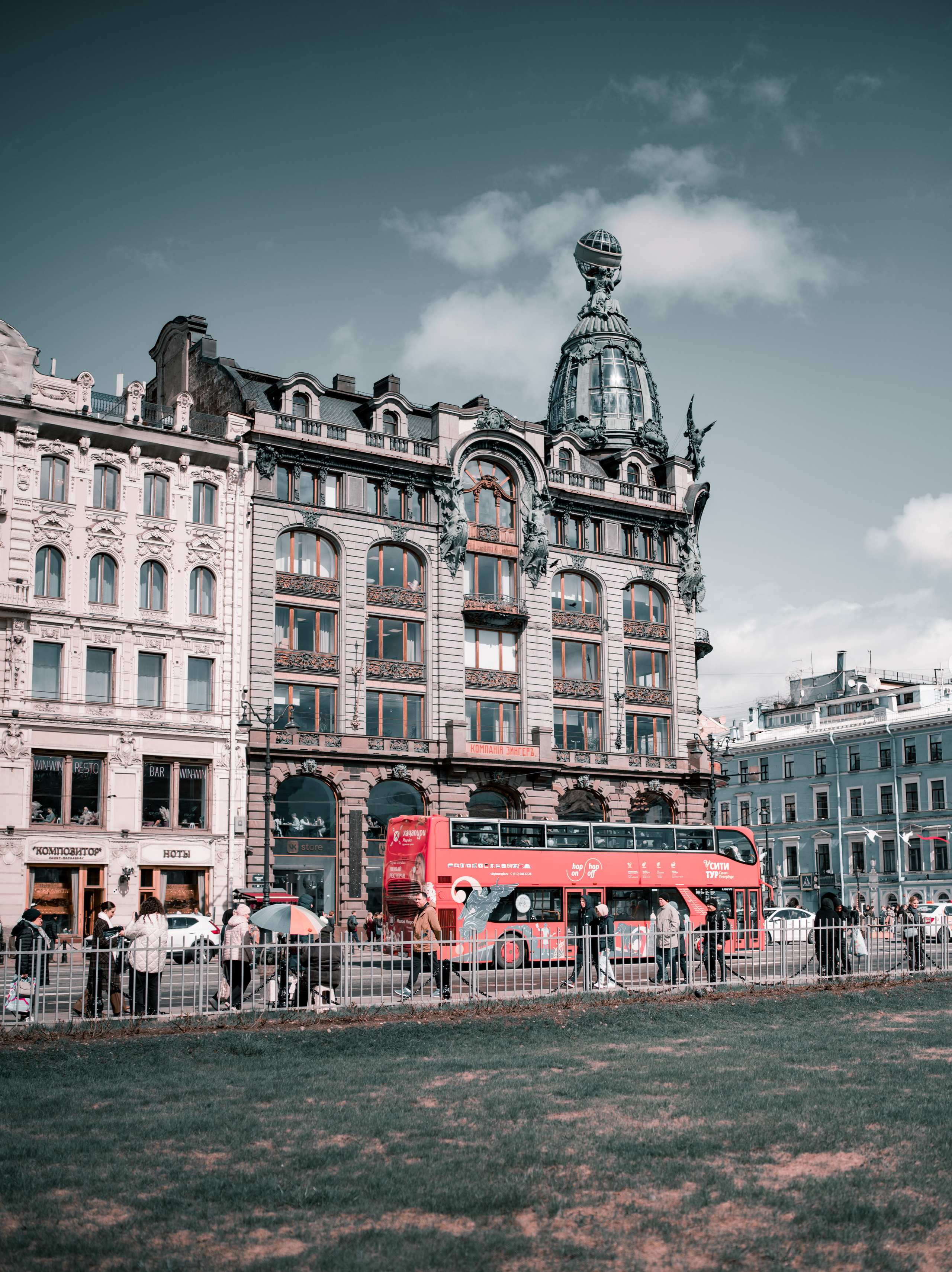 Прогулка по прекрасному Питеру. Vadim Nevenglovskii Фотограф в разных жанрах