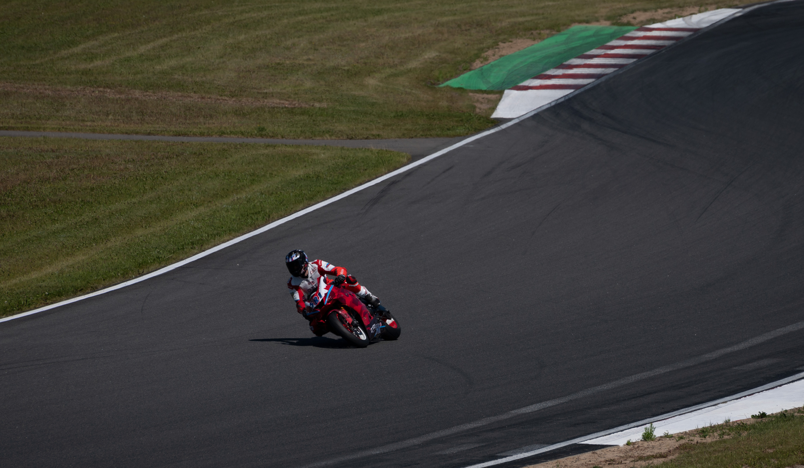 Мото RaceWay. Vadim Nevenglovskii Фотограф в разных жанрах