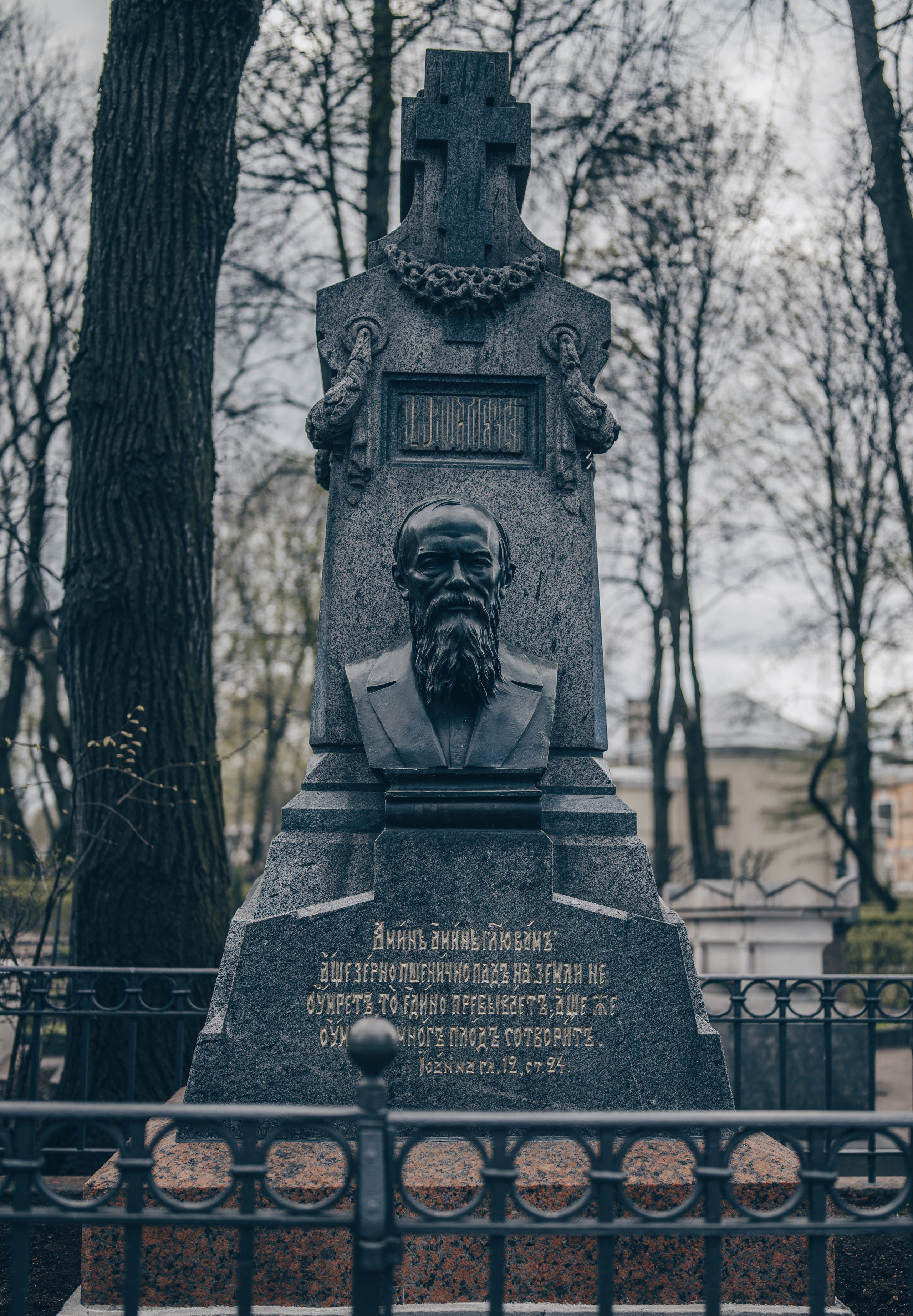 Прогулка по прекрасному Питеру, день первый. Vadim Nevenglovskii Фотограф в разных жанрах
