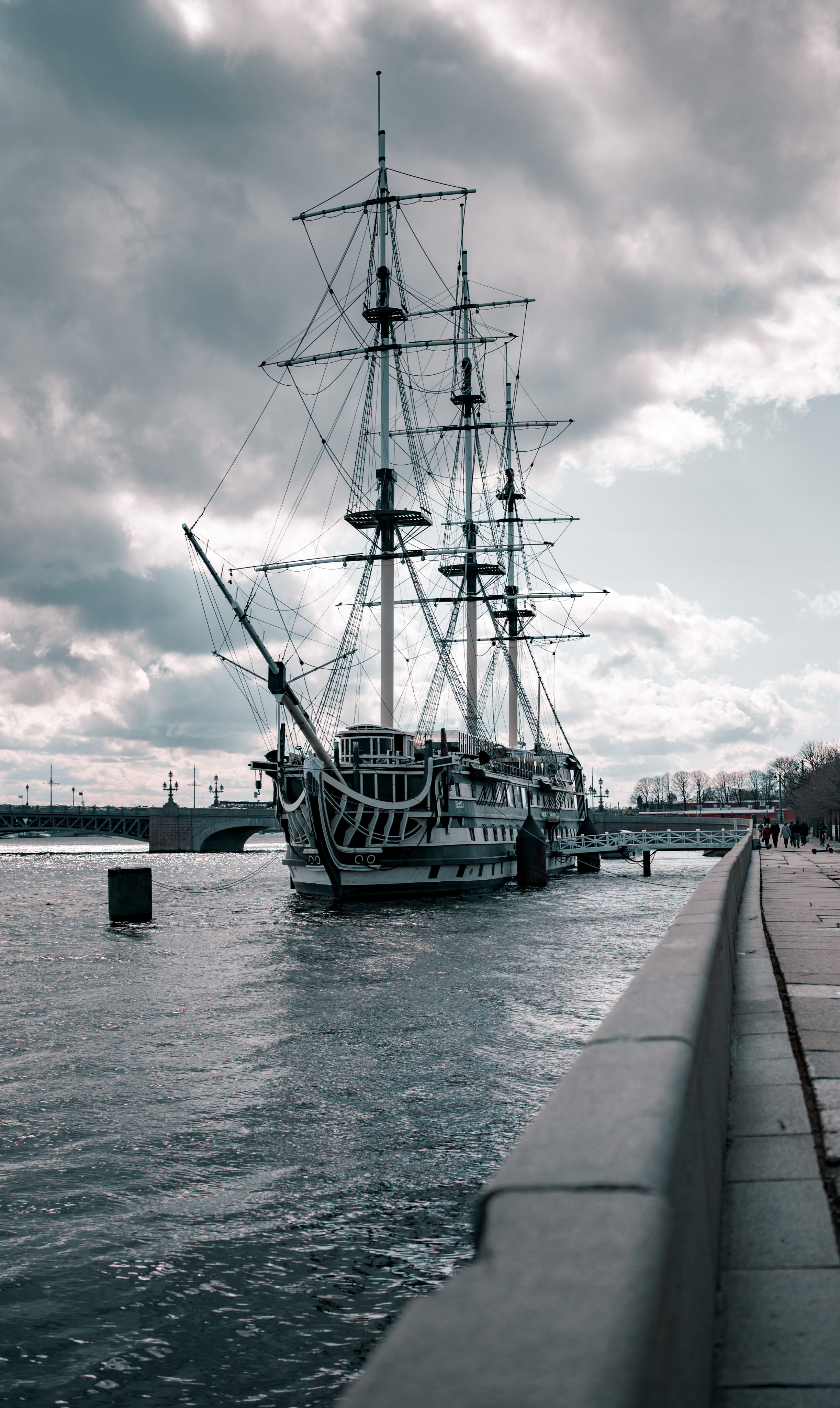 Прогулка по прекрасному Питеру. Vadim Nevenglovskii Фотограф в разных жанрах