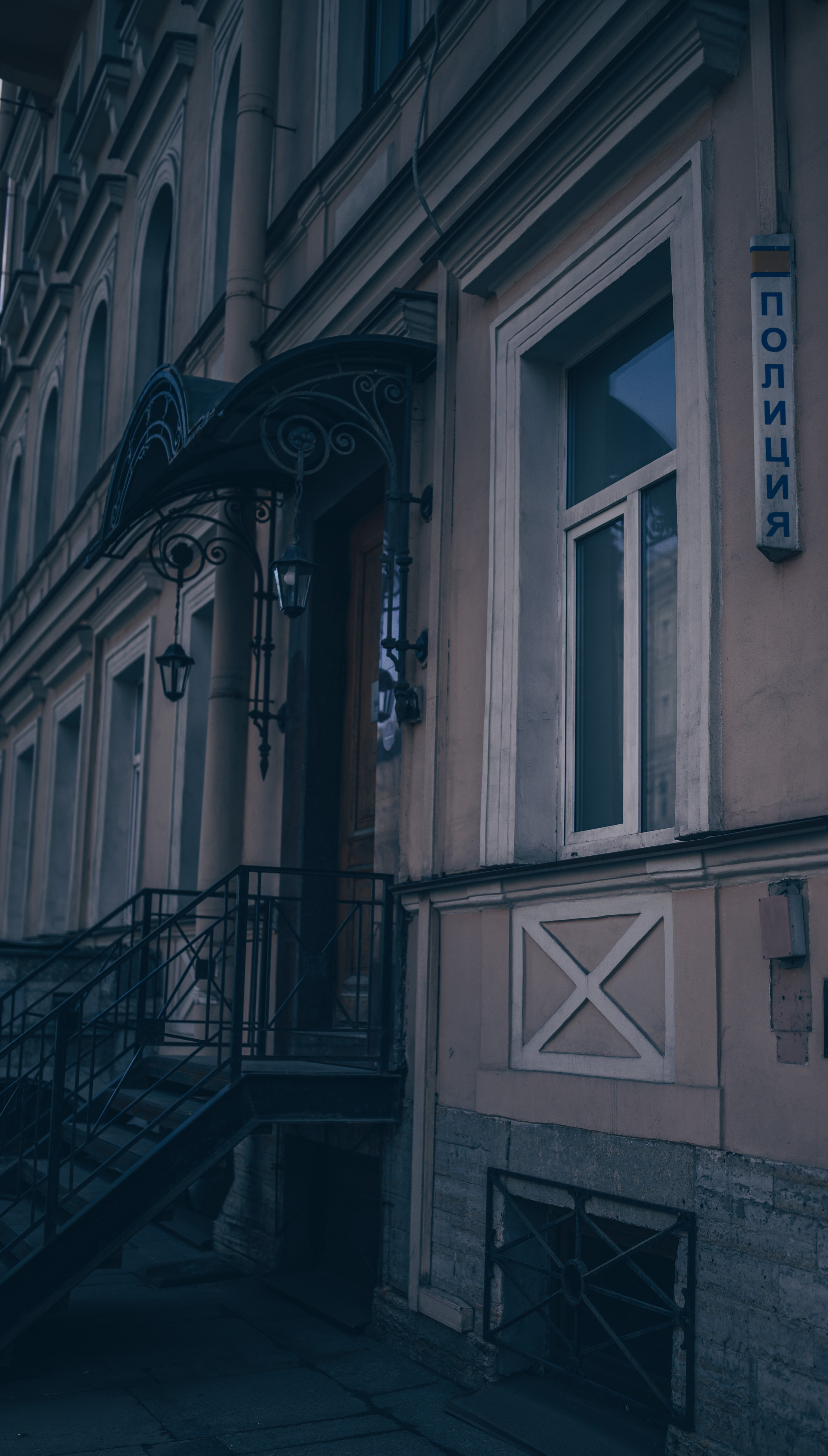 Прогулка по прекрасному Питеру, день первый. Vadim Nevenglovskii Фотограф в разных жанрах