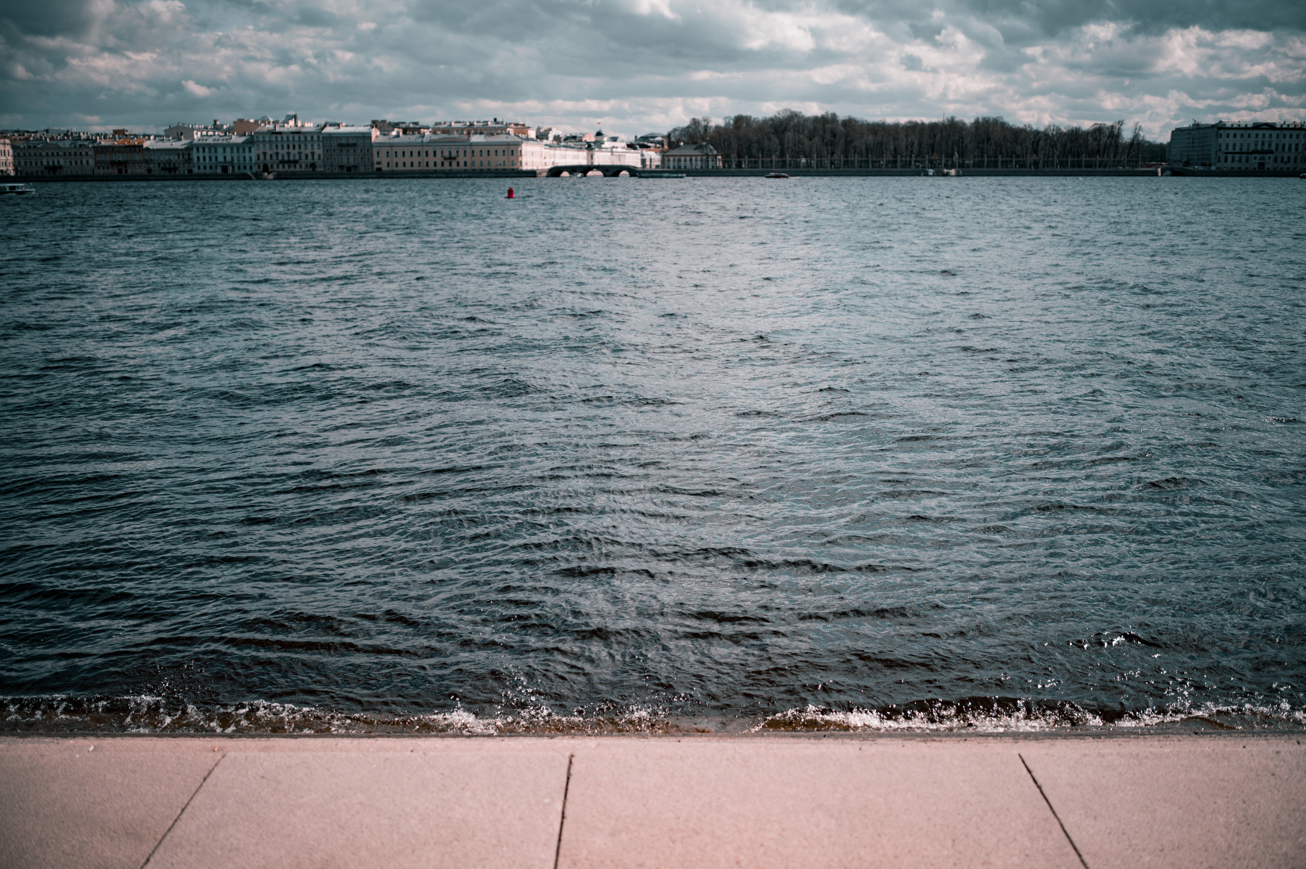 Прогулка по прекрасному Питеру. Vadim Nevenglovskii Фотограф в разных жанрах