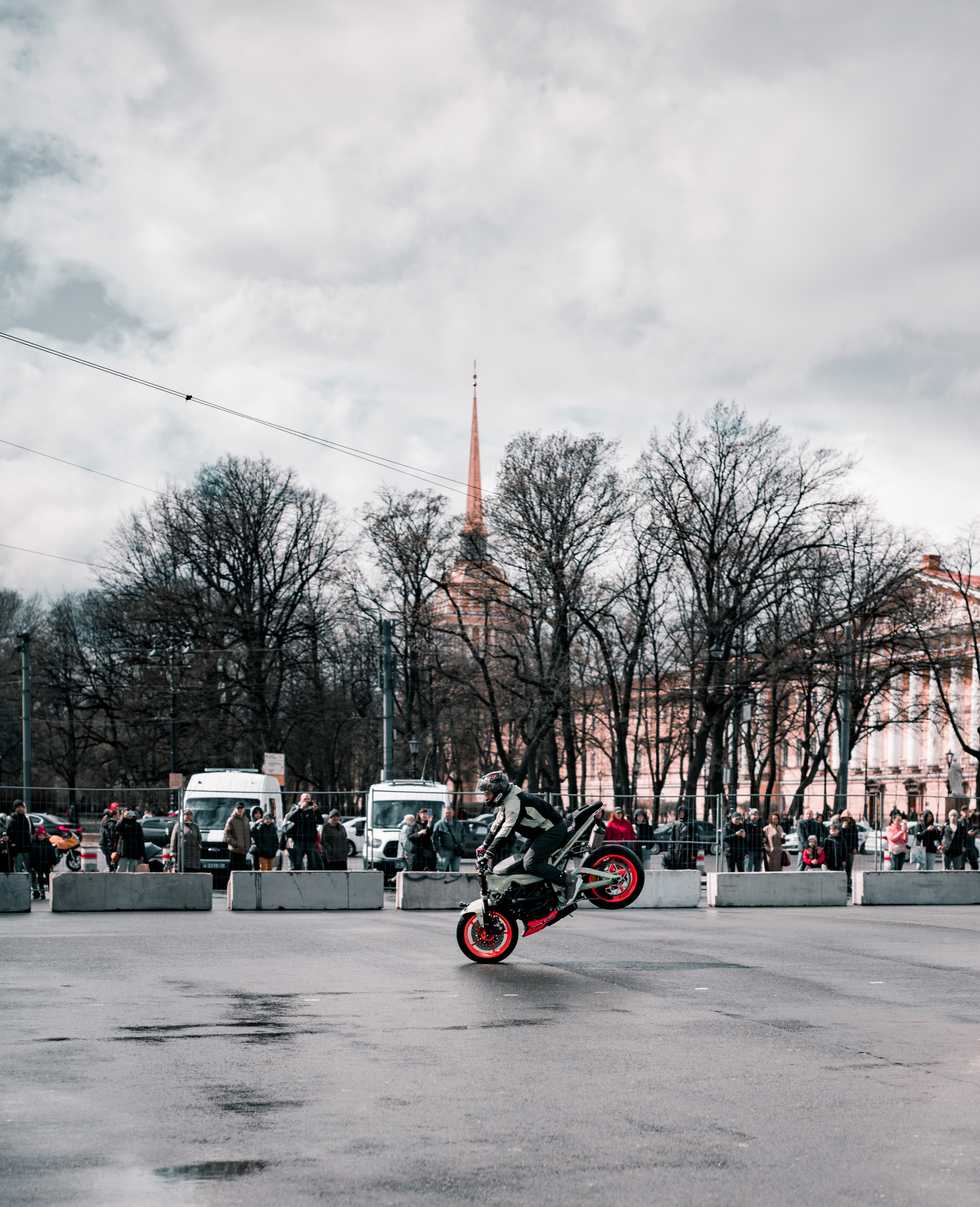 Прогулка по прекрасному Питеру. Vadim Nevenglovskii Фотограф в разных жанрах
