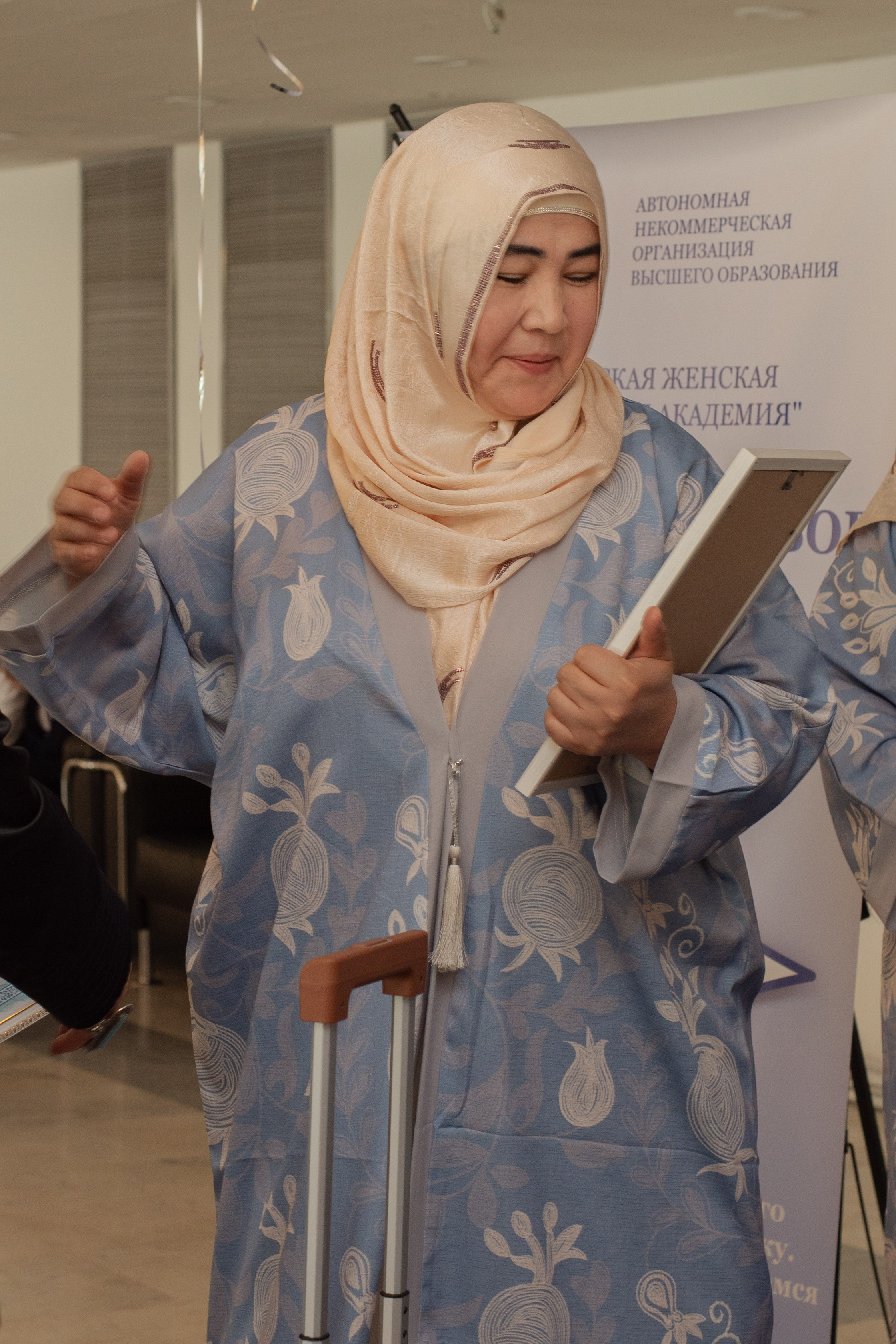 Выпускной в Евразийской женской гуманитарной академии. Лина Курочка — ваш фотограф