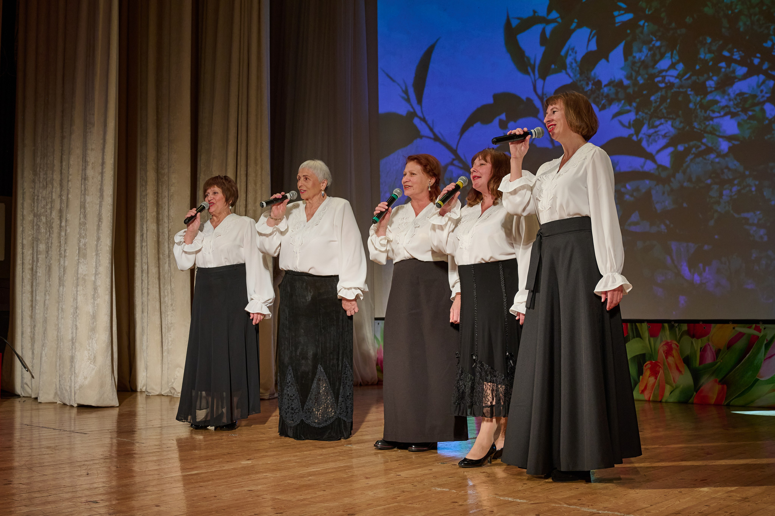 День матери. Кабардинка. Жизнь курорта Кабардинка в фотографиях