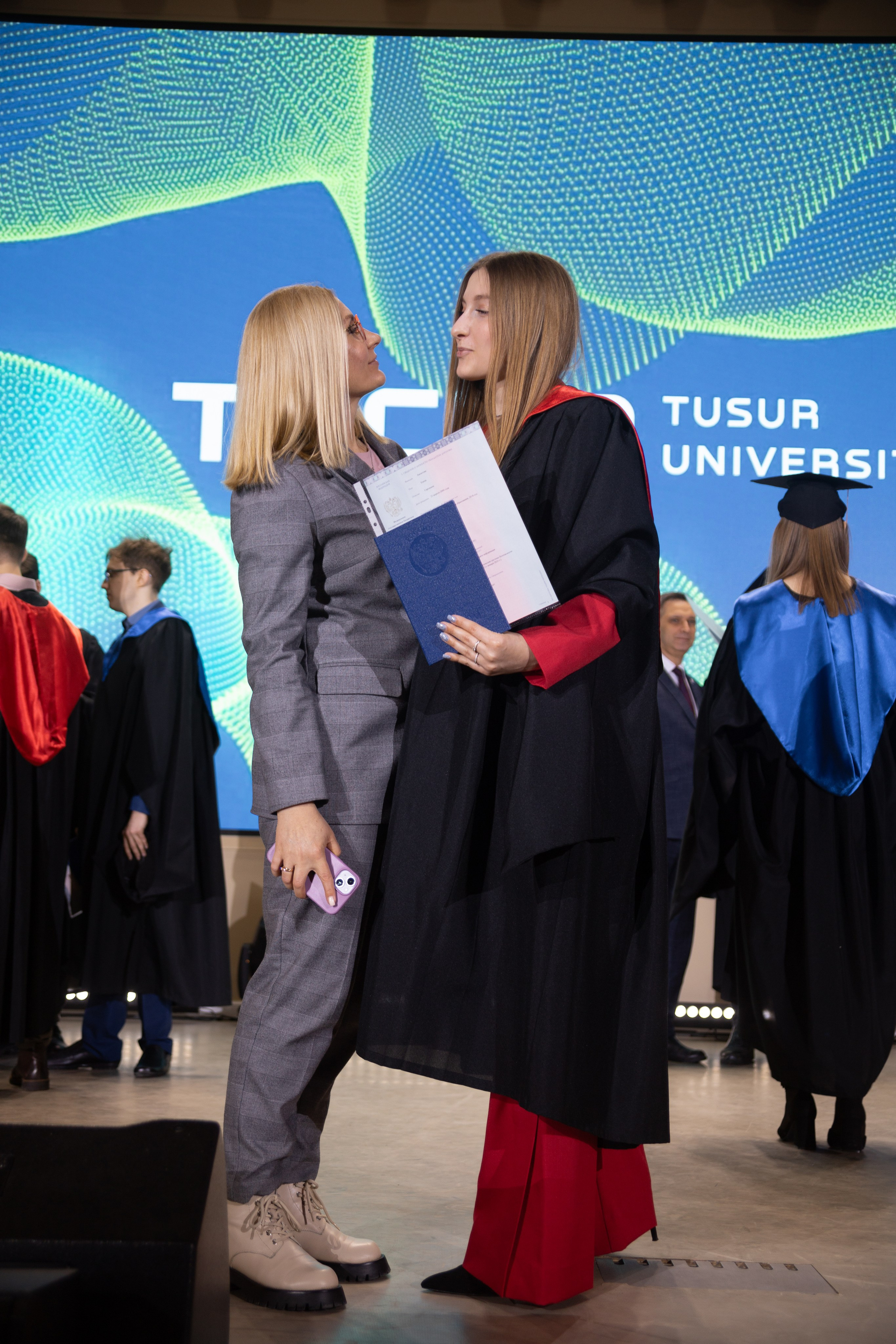 Дипломы ТУСУР. Женский и семейный фотограф в Томске Алиса Качан