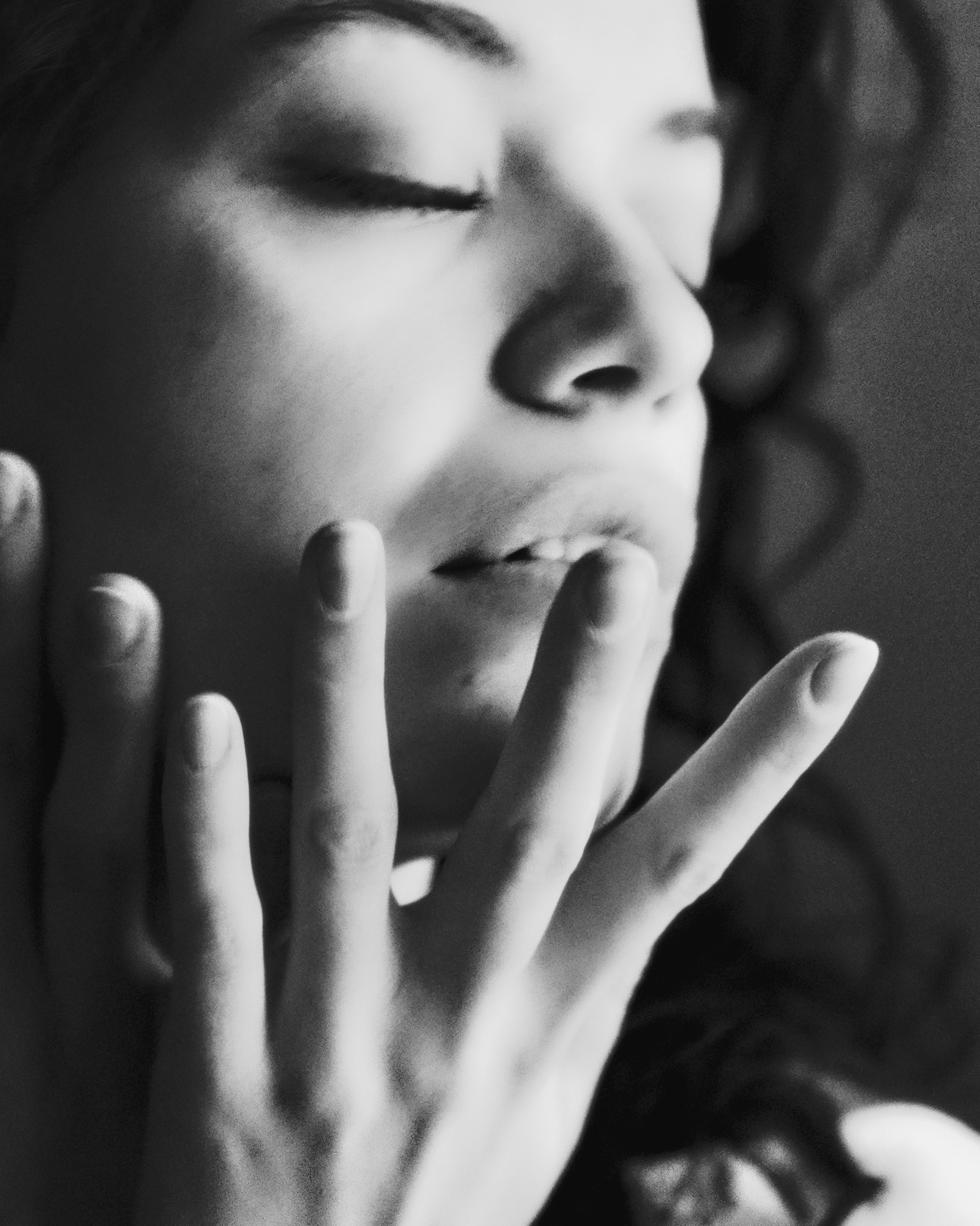 Фотосессия. Женский портрет. Черно-белая кино-эстетика