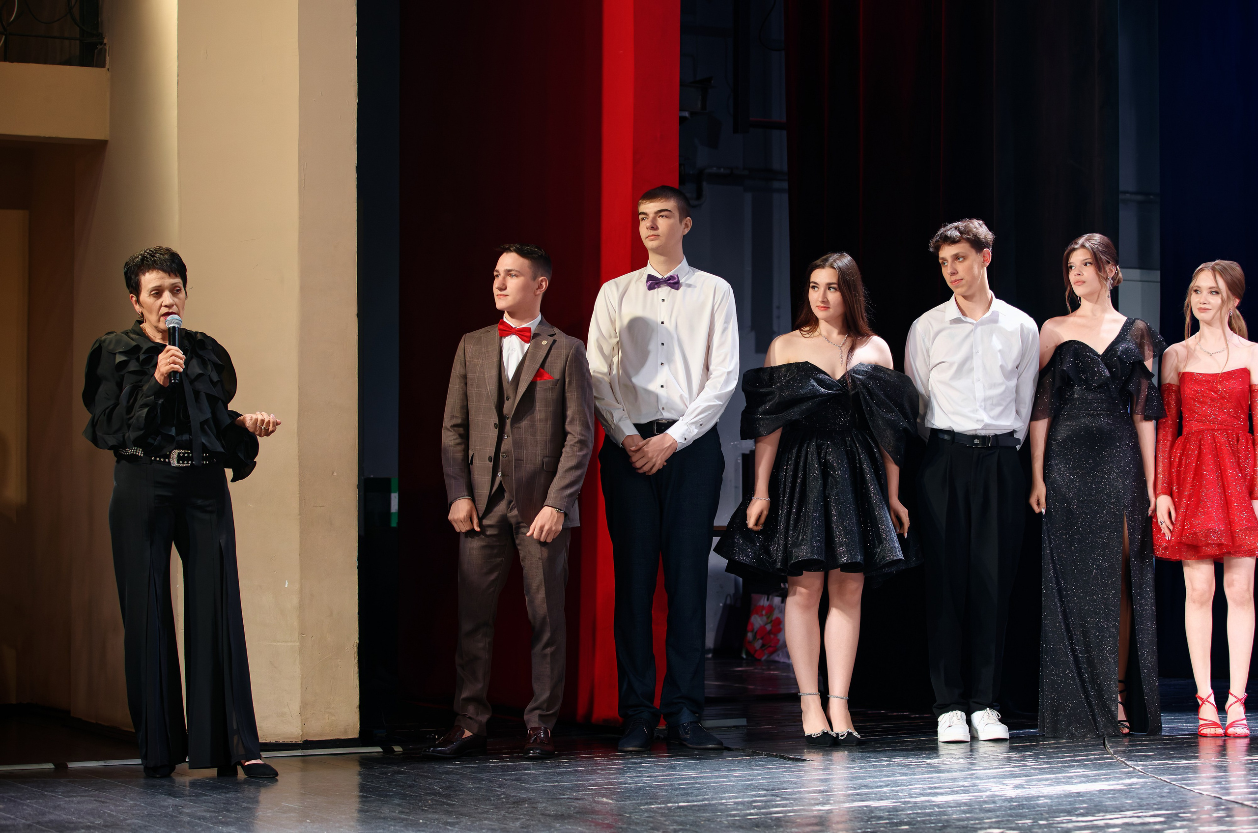 Выпускной школы 56 11Б. Семейный фотограф — Макс Белогрудов