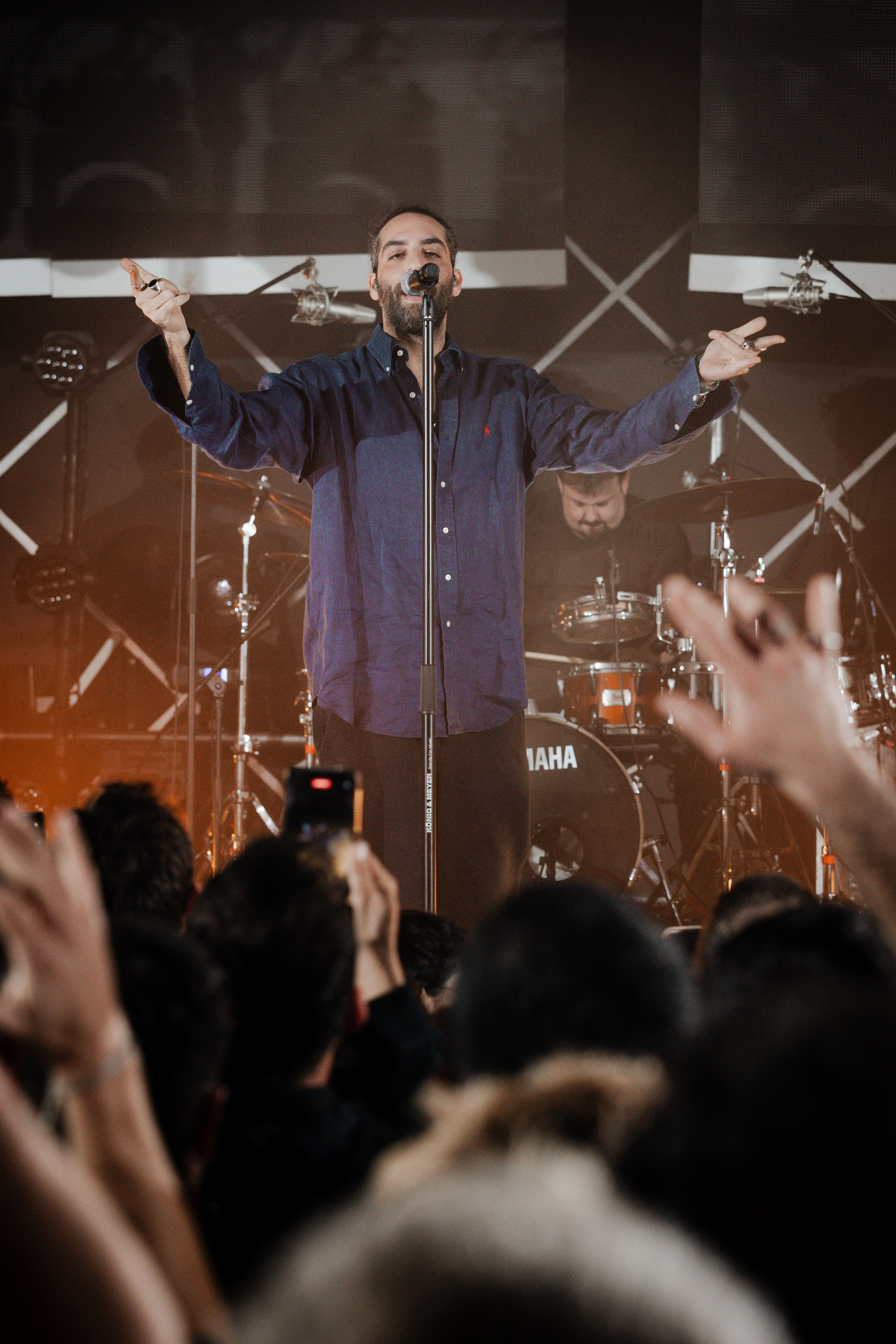 Shows. Noam Paradise Photographer