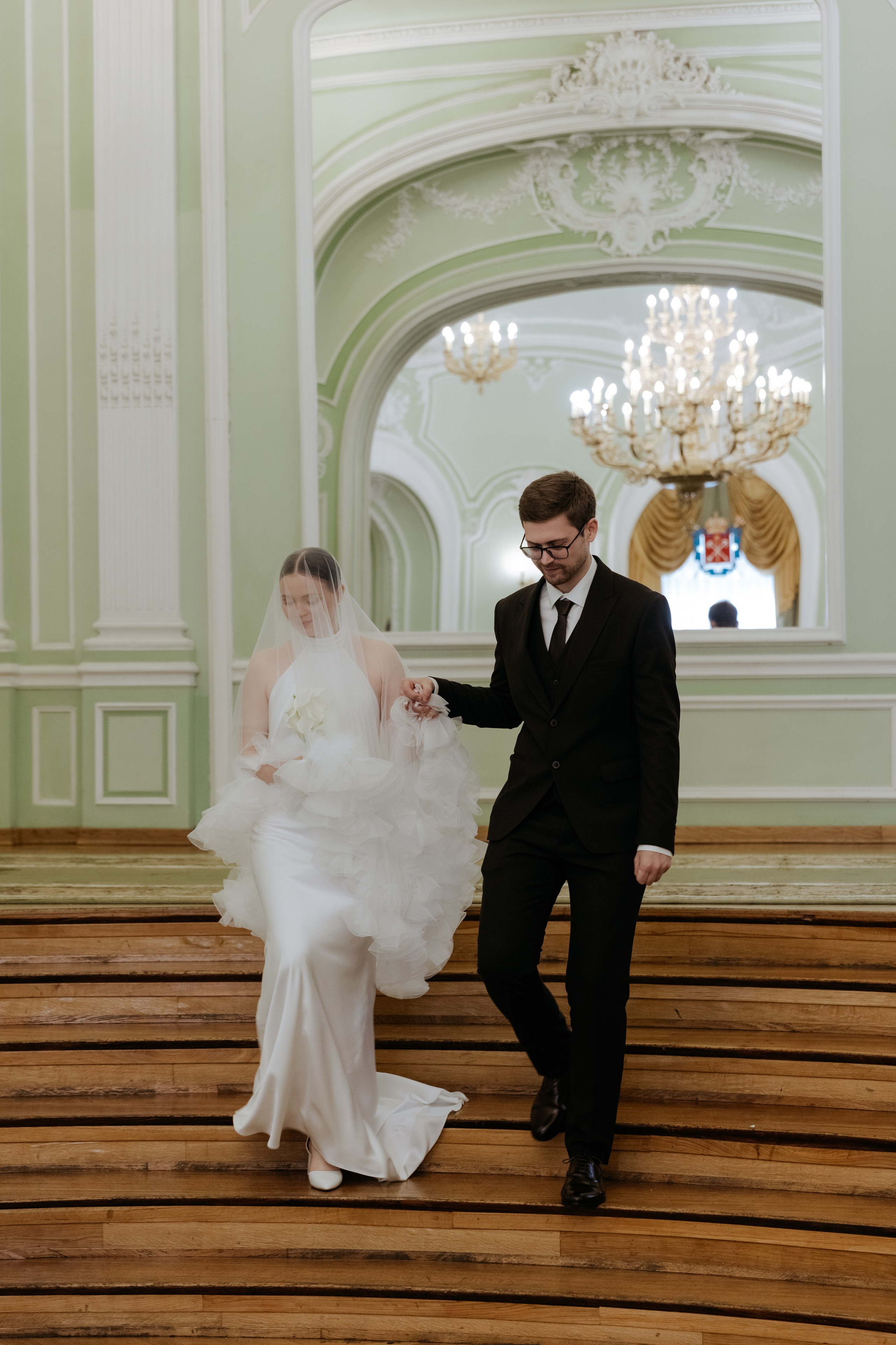 Двери Петроградки. Свадебный и репортажный фотограф в Санкт-Петербурге