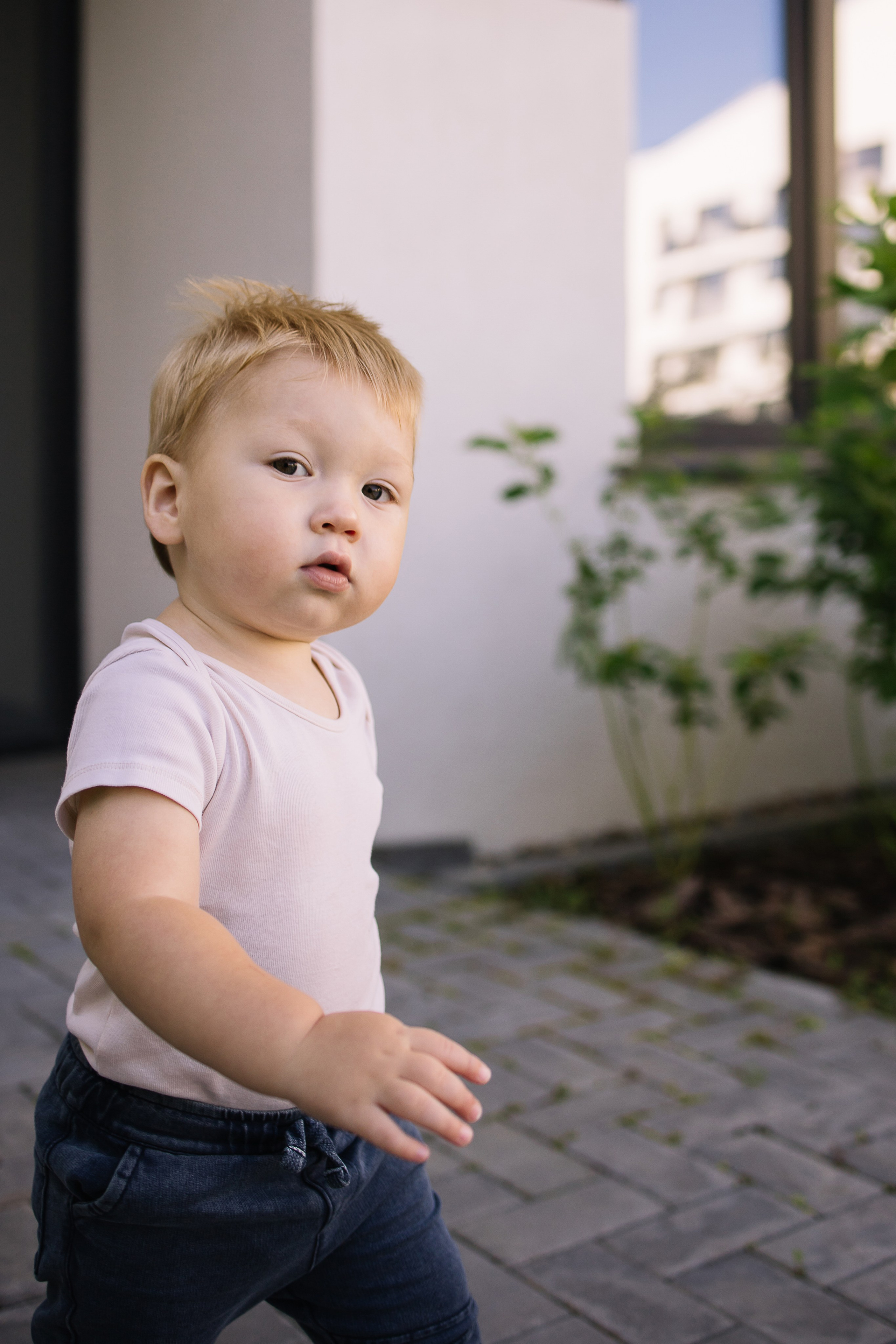 Утренняя семейная прогулка в Михайловском парк-квартале. Семейный фотограф в Томске Максимова Екатерина