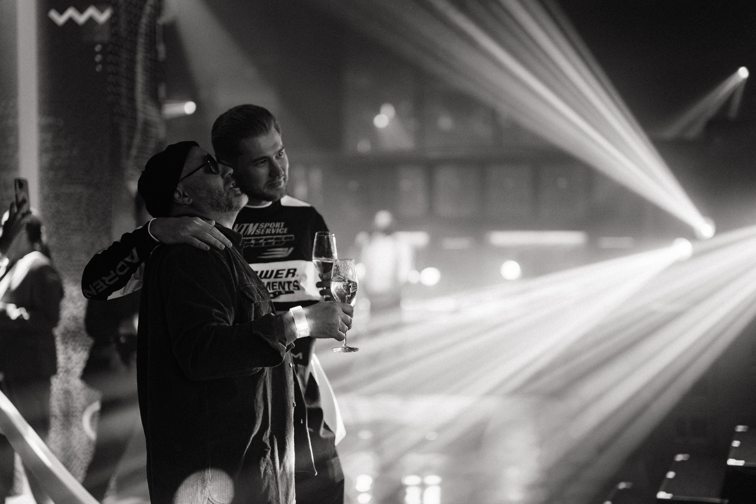 Дни рождения. Home