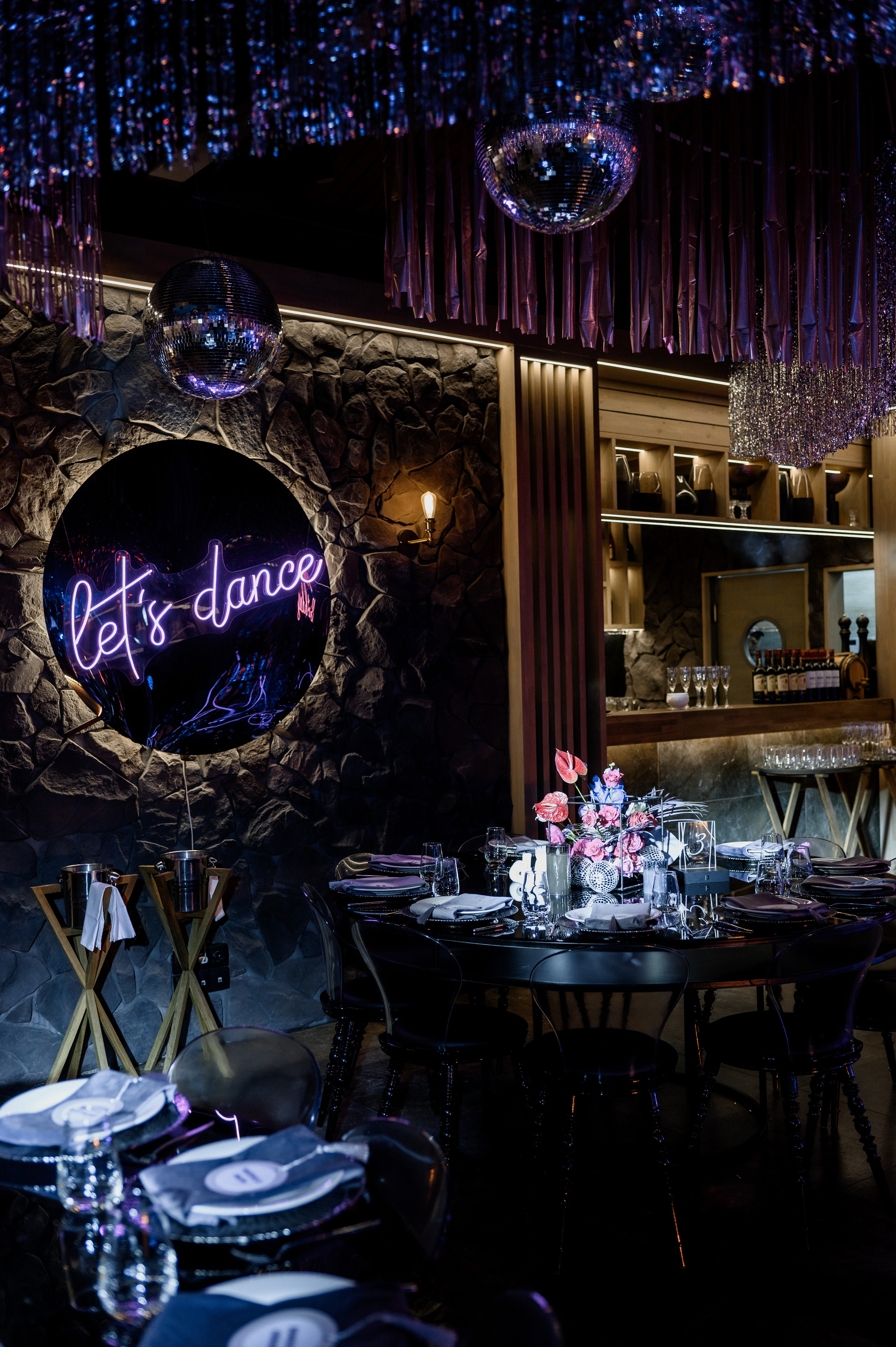 Дни рождения. Home