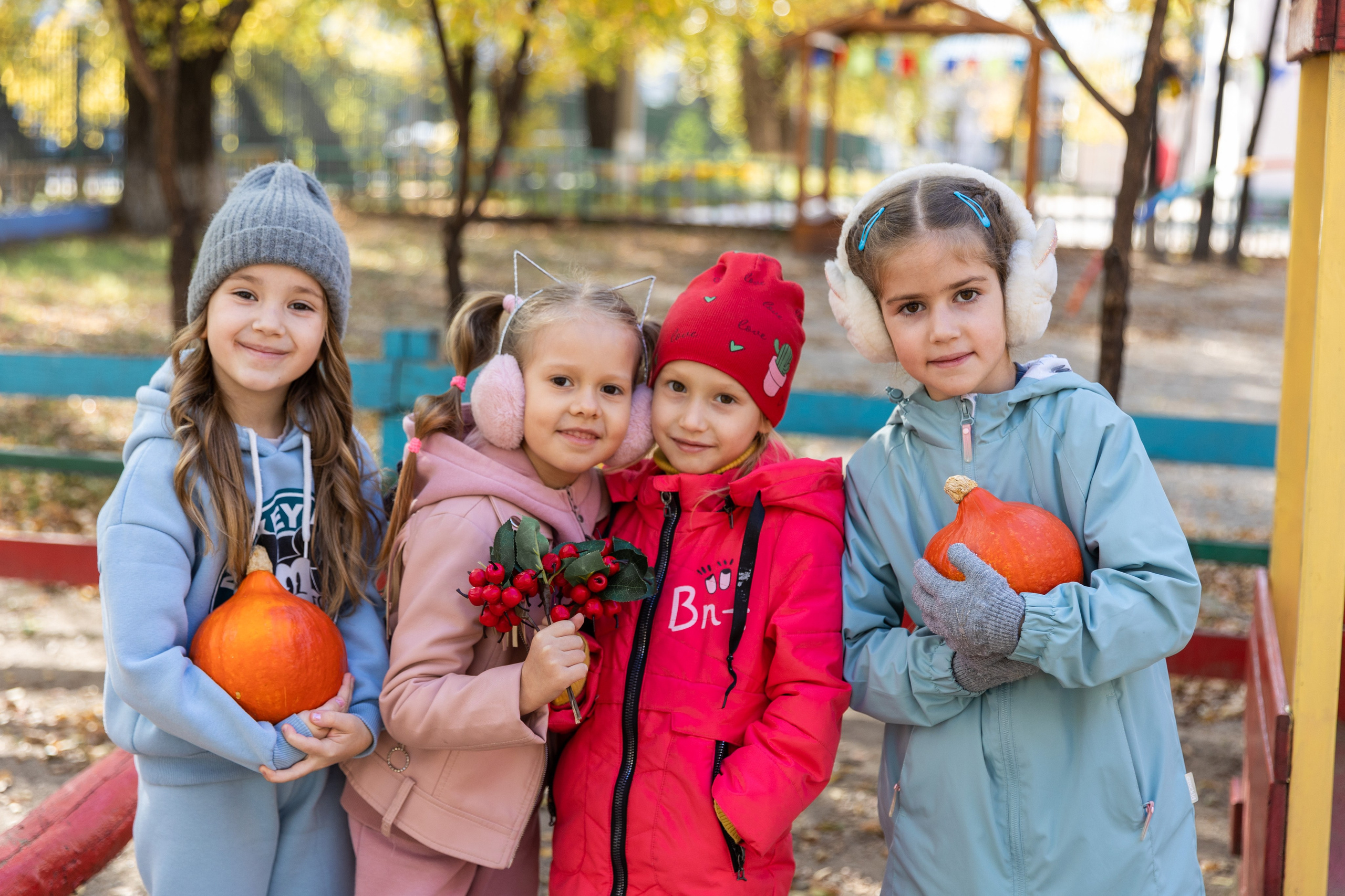 Здесь ^ Осенняя фотосессия. Семейный, детский, школьный фотограф в Благовещенске Яна Белоусова