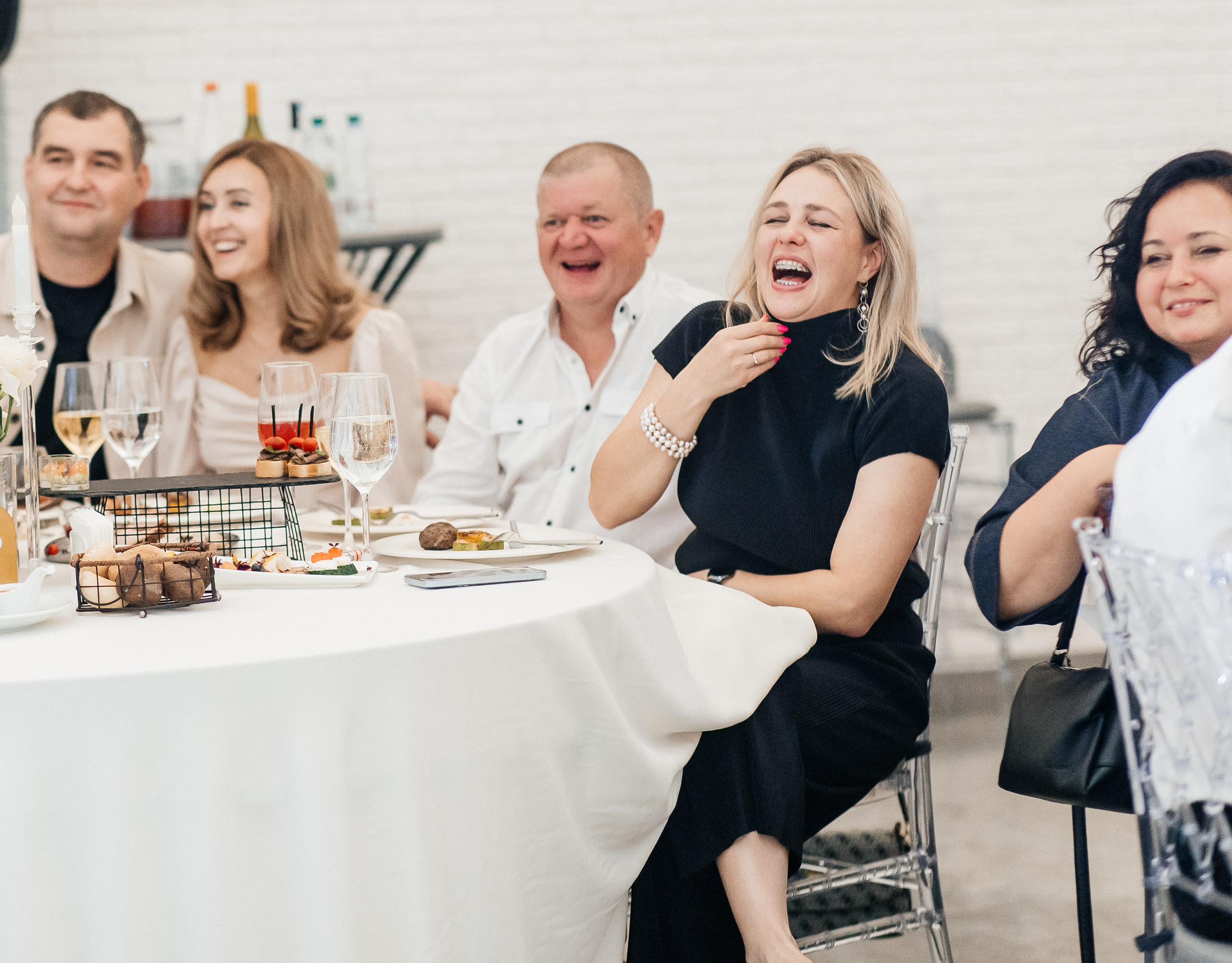 Илья и Инна 2025 Небо. Свадебный и портретный фотограф Алина Иванова. Екатеринбург-Москва