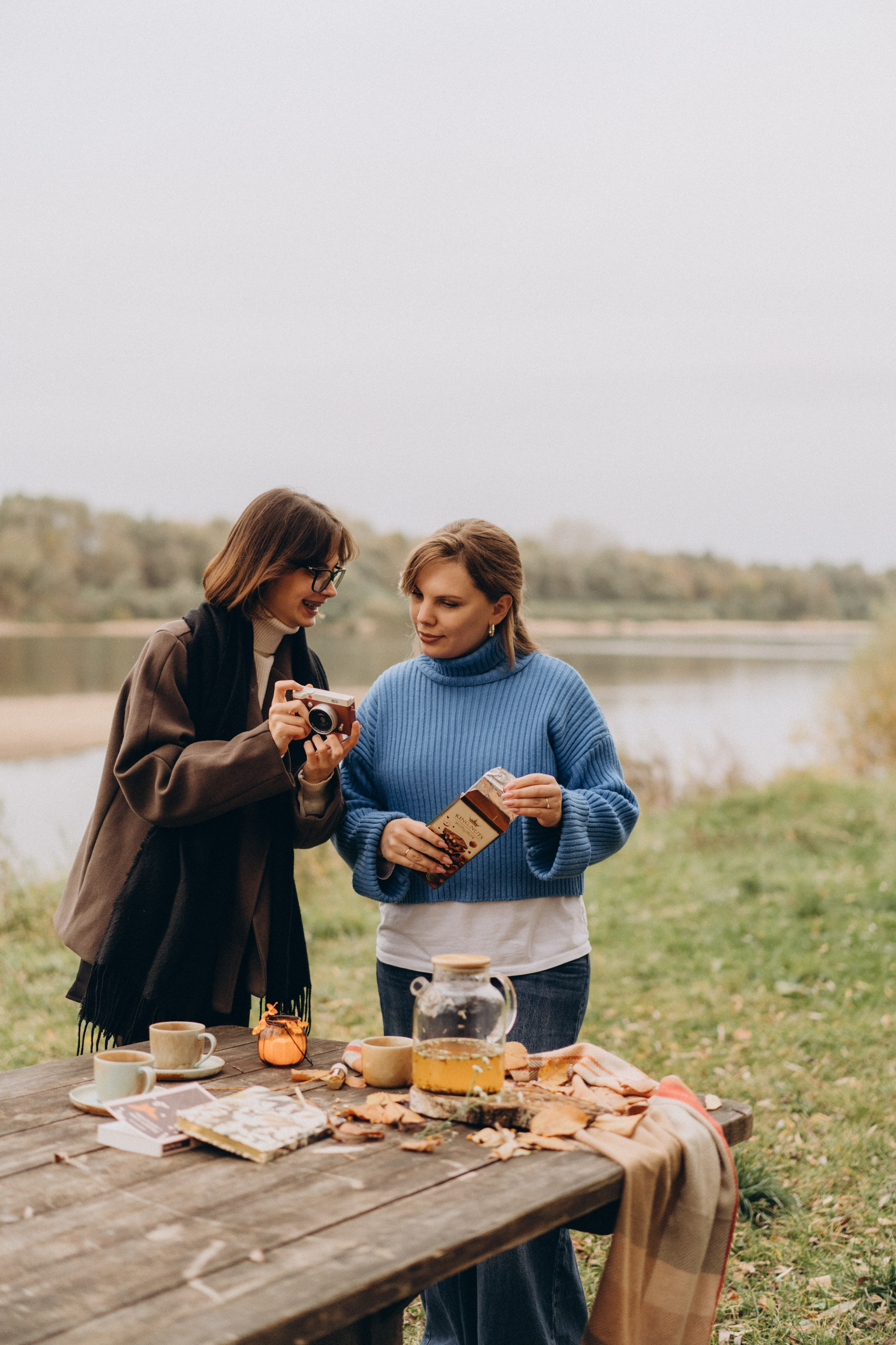 Октябрьская история. Лиза Фирстова — самый добрый фотограф