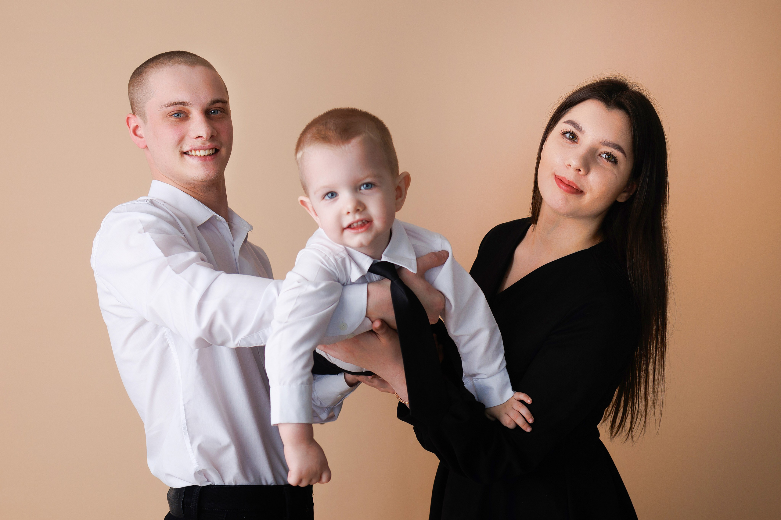 Ярославу 2 годика. Фотограф новорожденный малышей Новосибирск